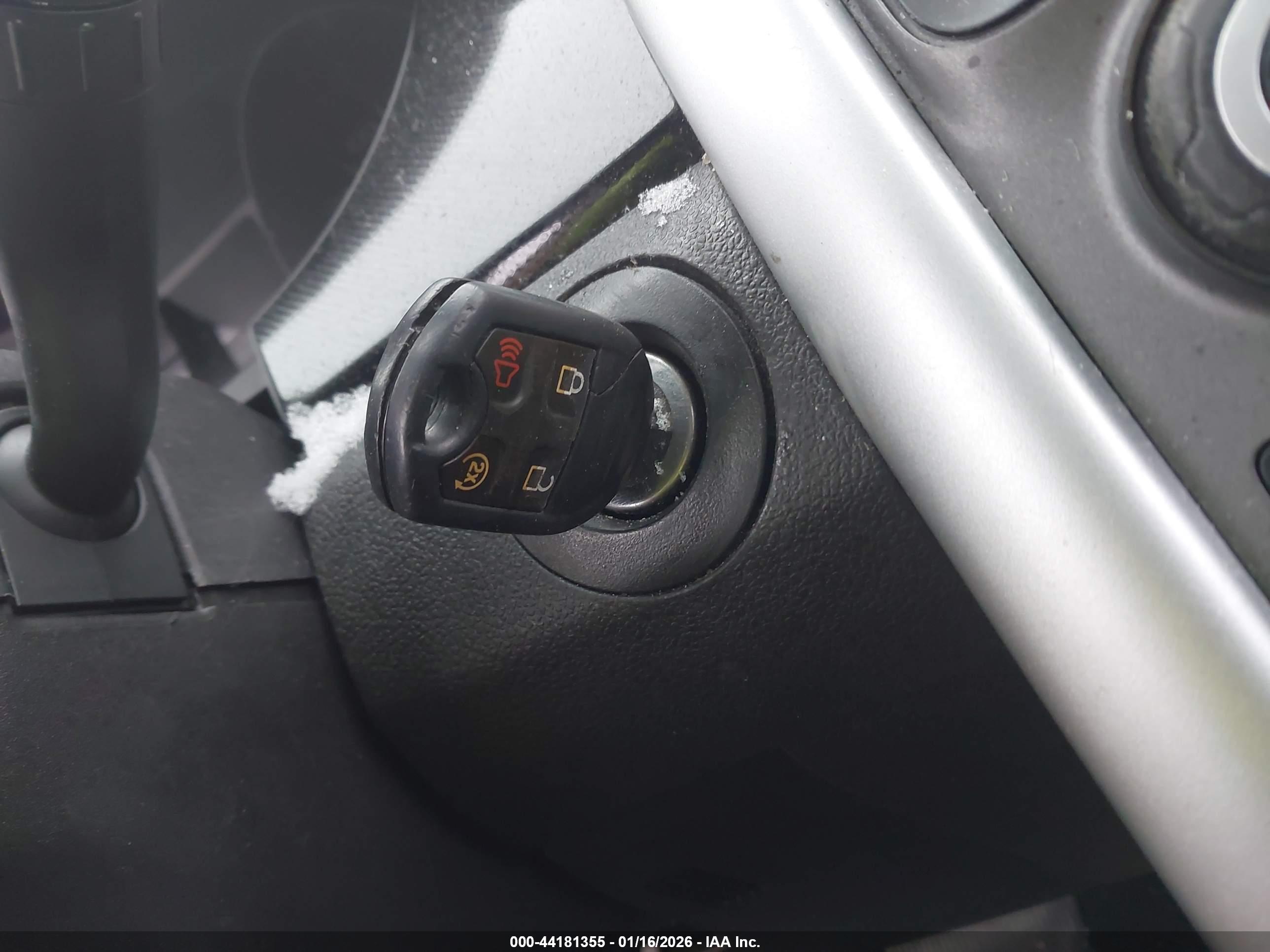 FORD EDGE image 11