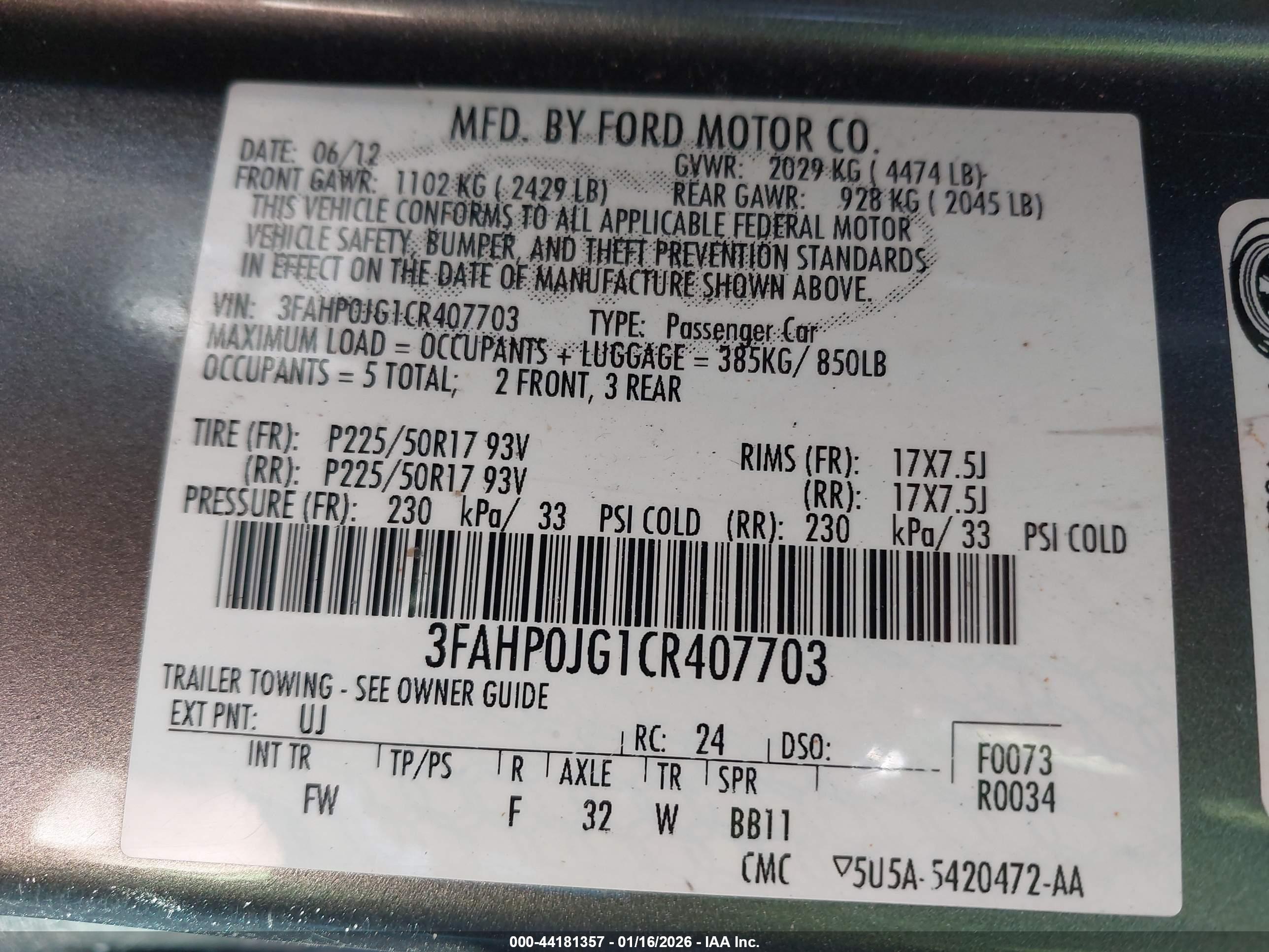 FORD FUSION image 9