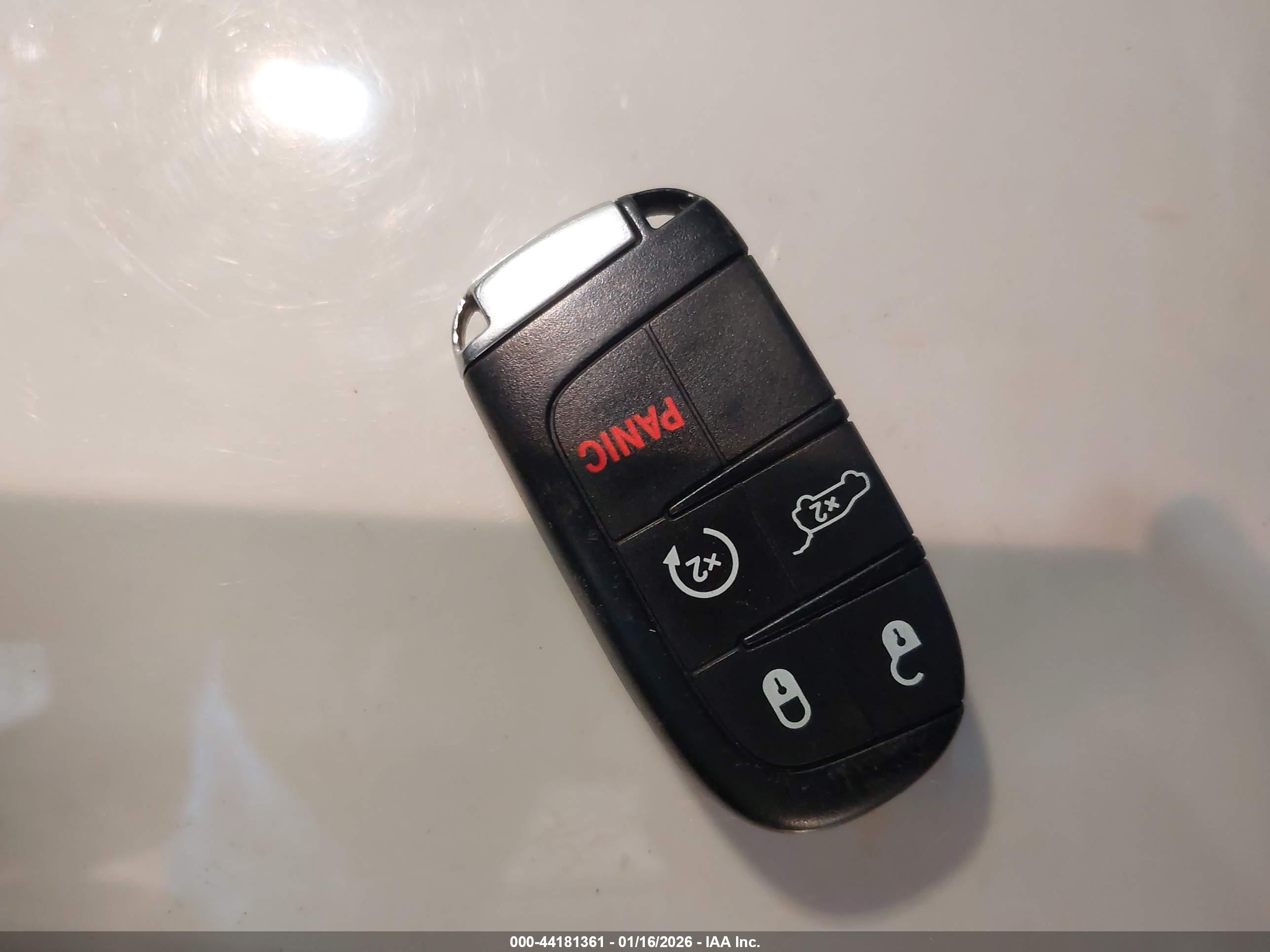 JEEP GRAND image 11
