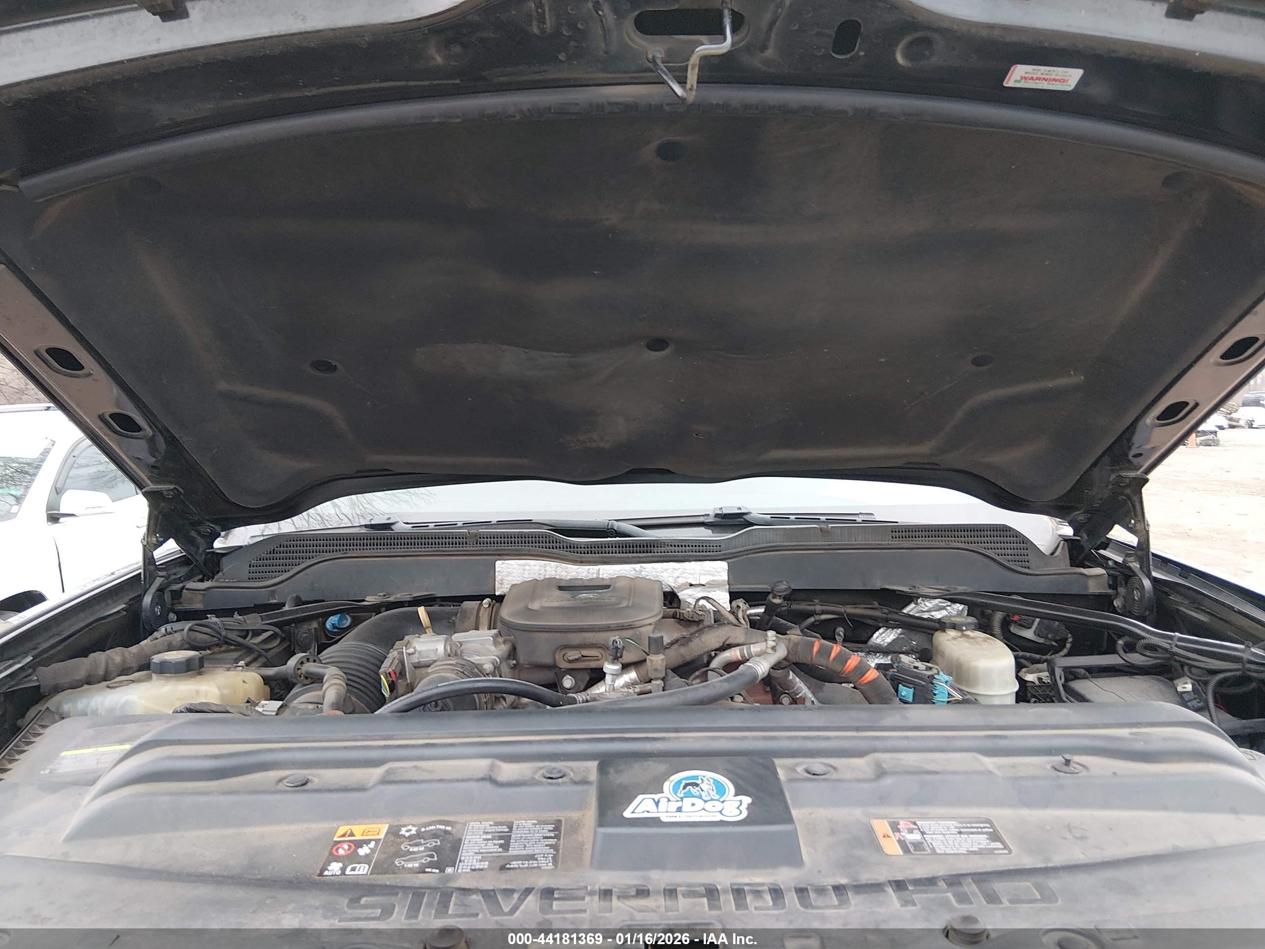 CHEVROLET SILVERADO image 10