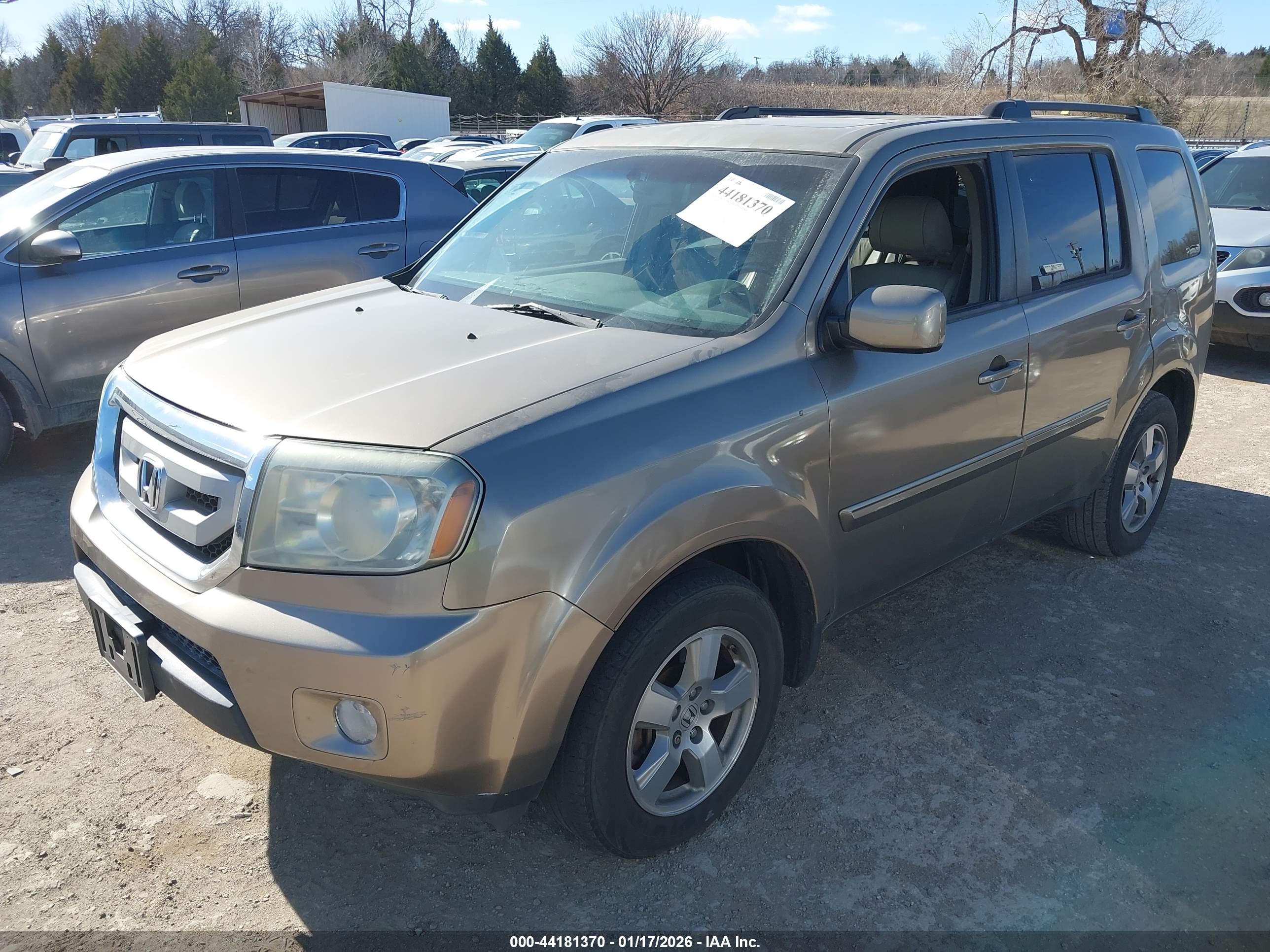HONDA PILOT image 2