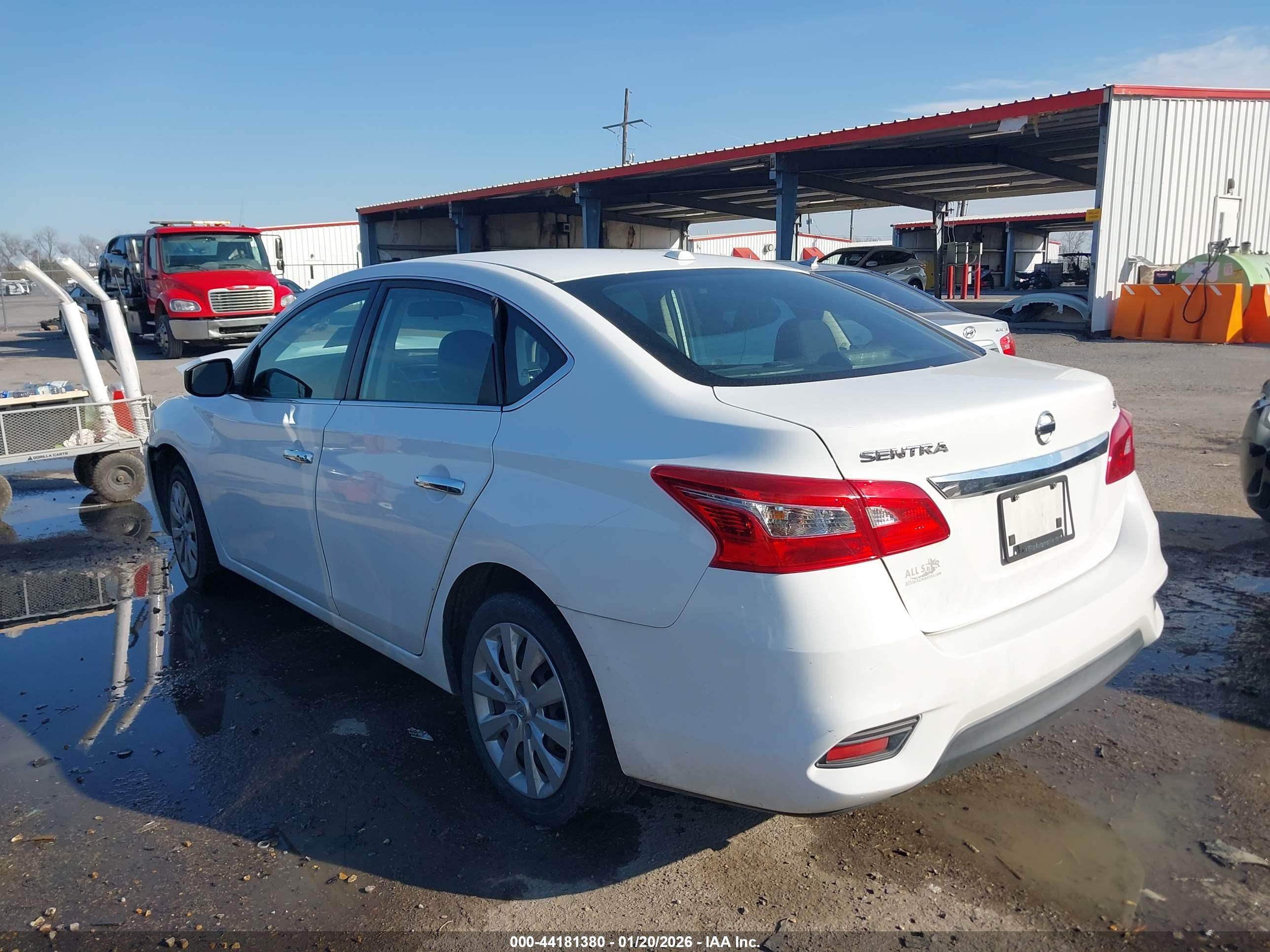 NISSAN SENTRA image 3