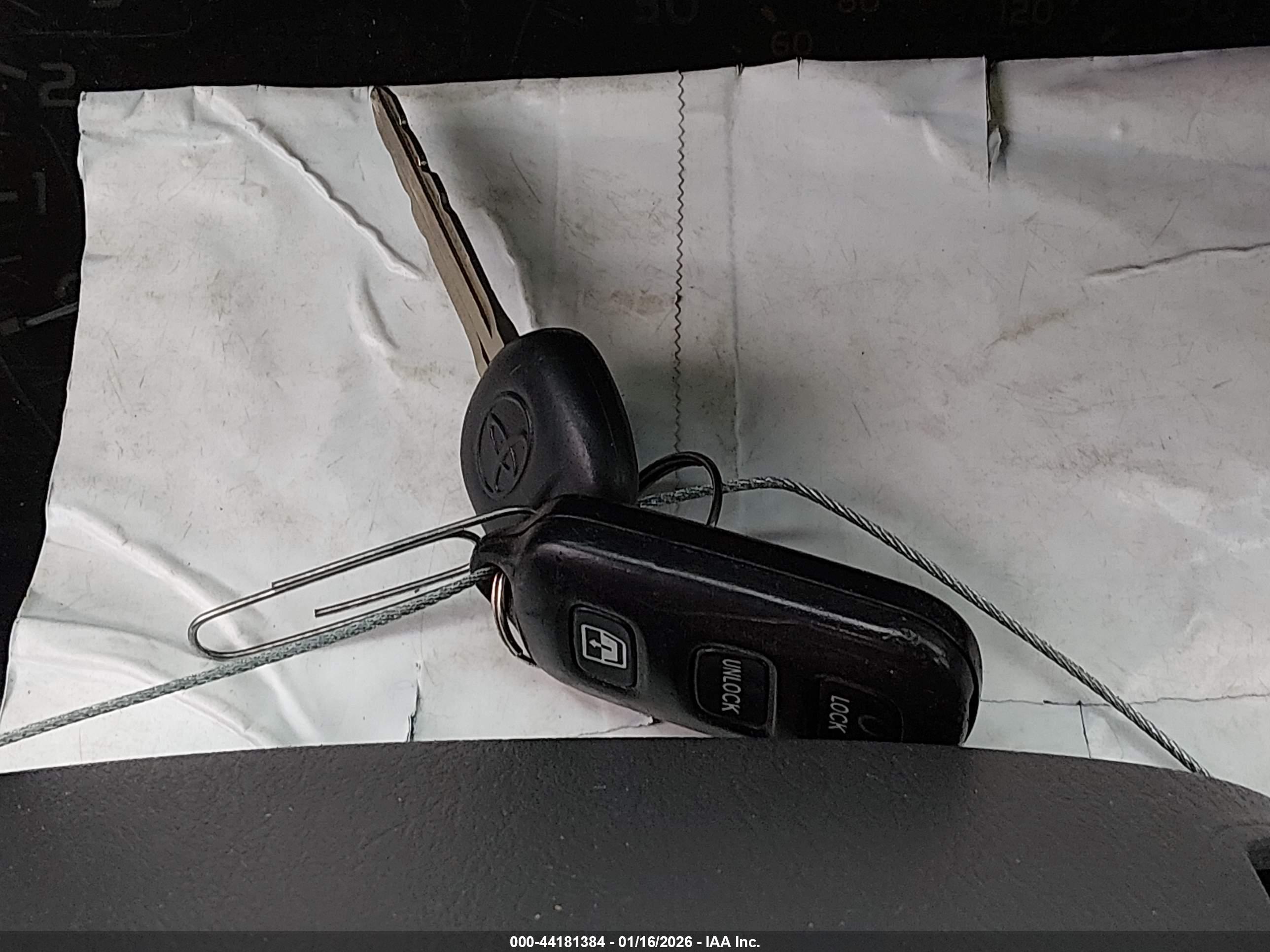 TOYOTA SEQUOIA image 11