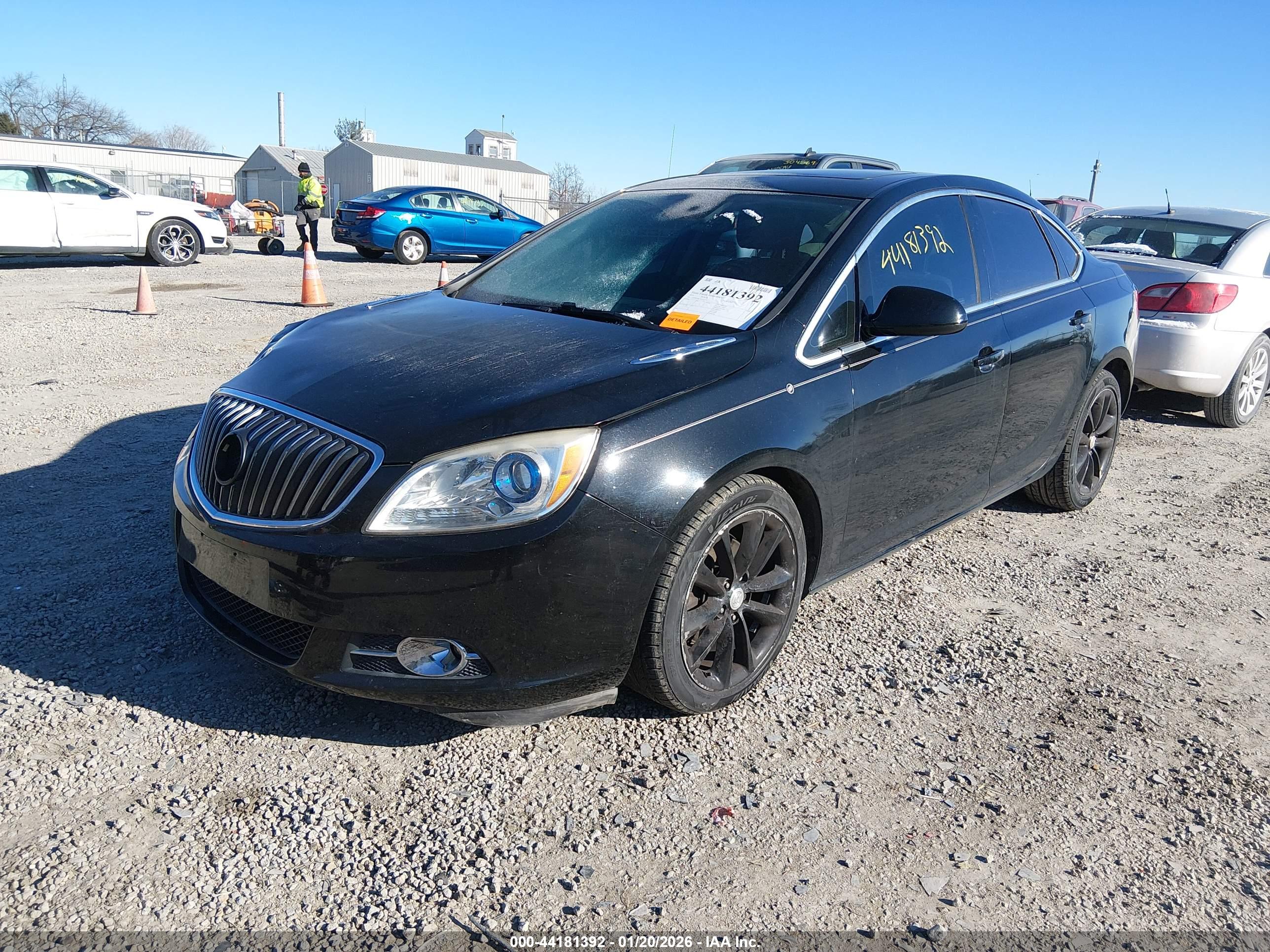 BUICK VERANO image 2