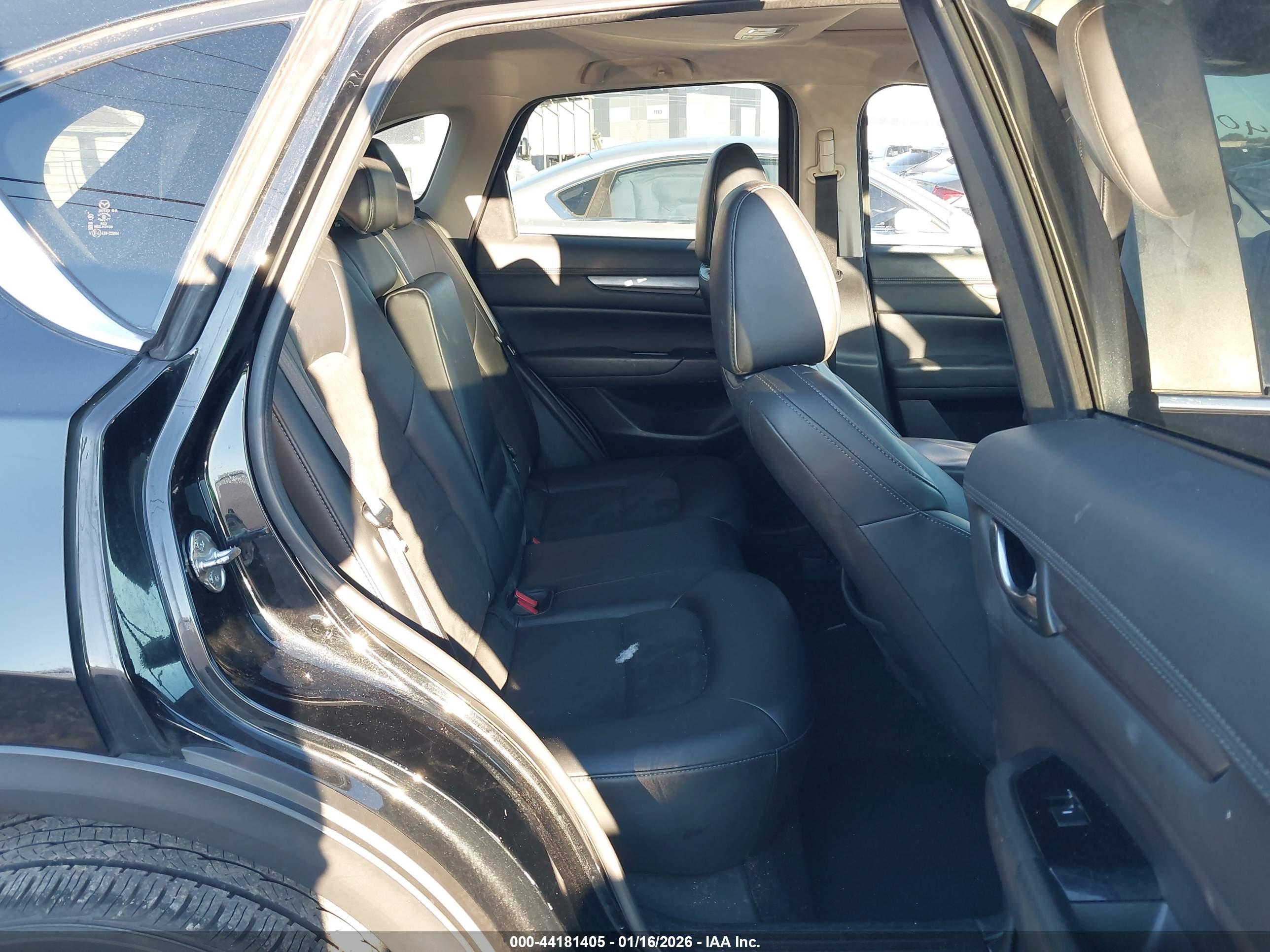 MAZDA CX-5 image 8