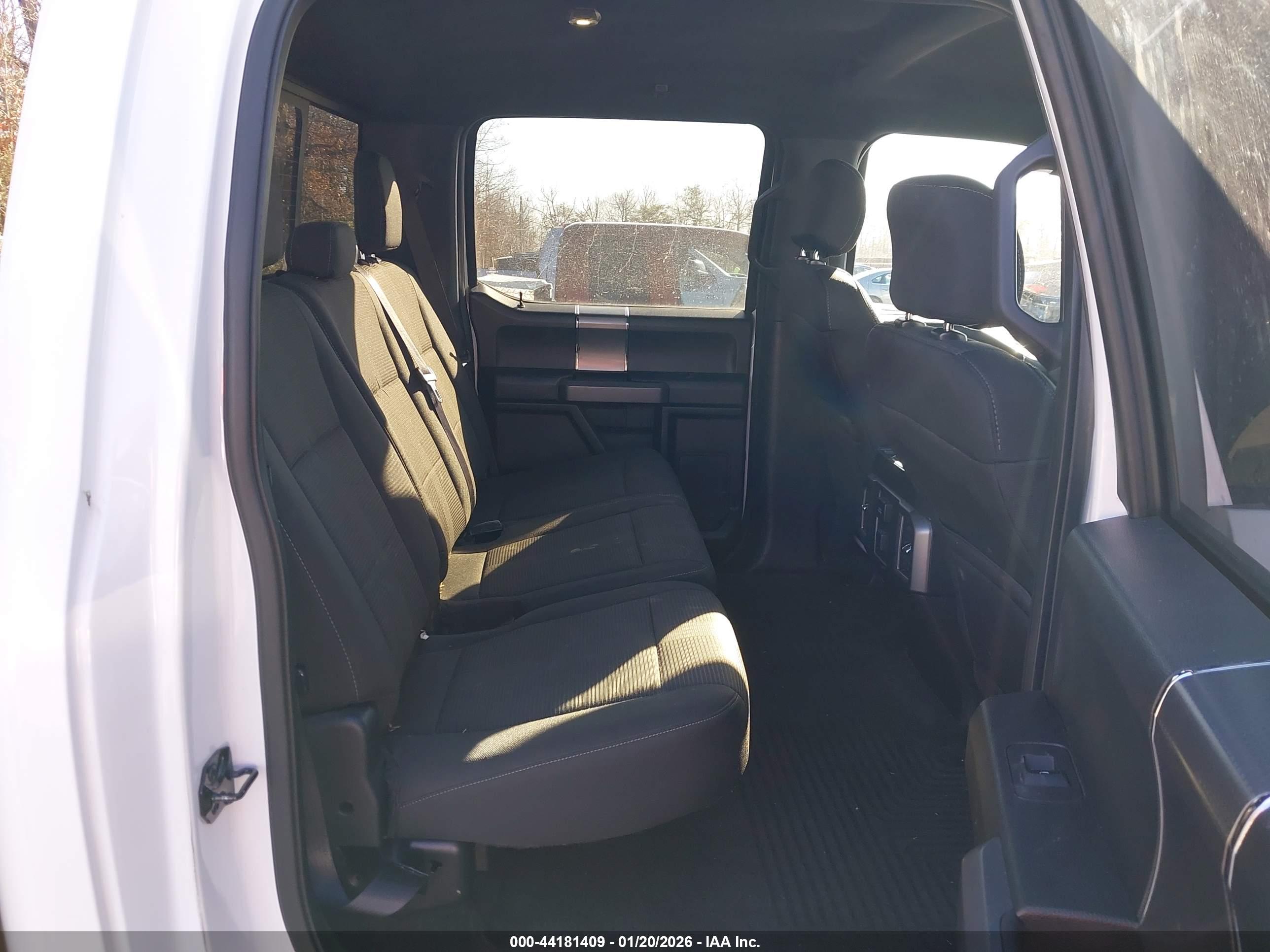 FORD F-150 image 8