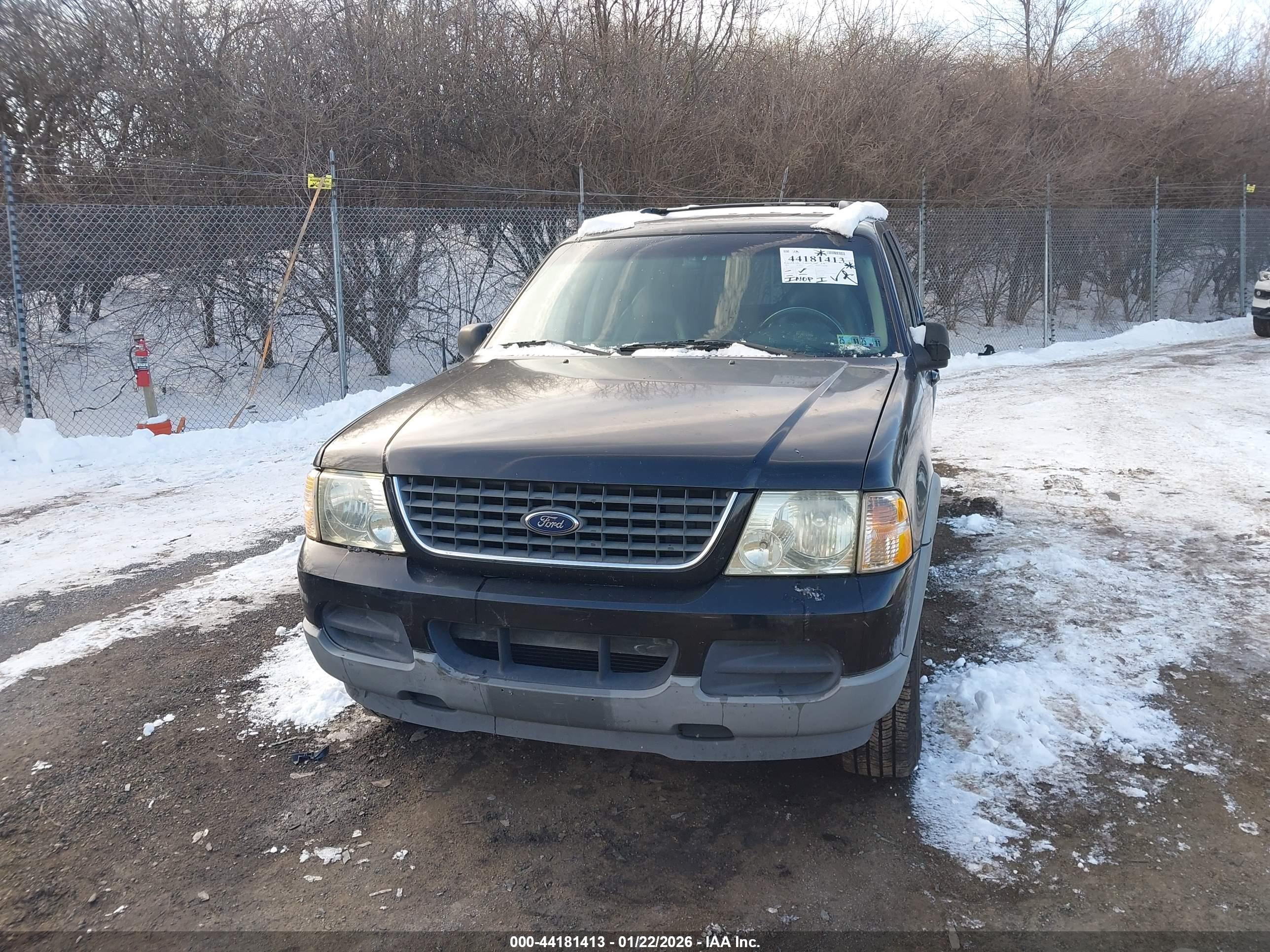 FORD EXPLORER image 6
