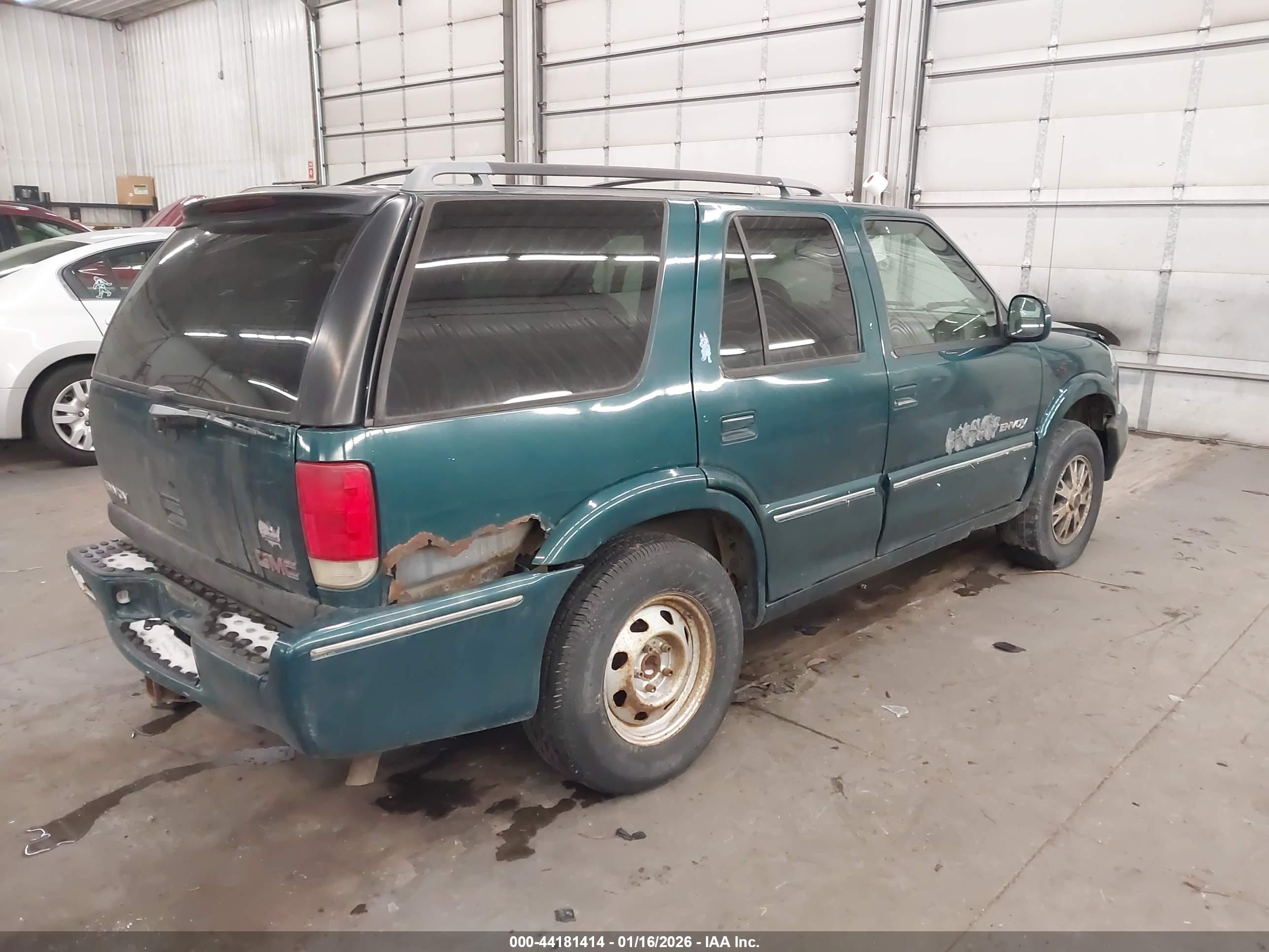 GMC ENVOY image 4