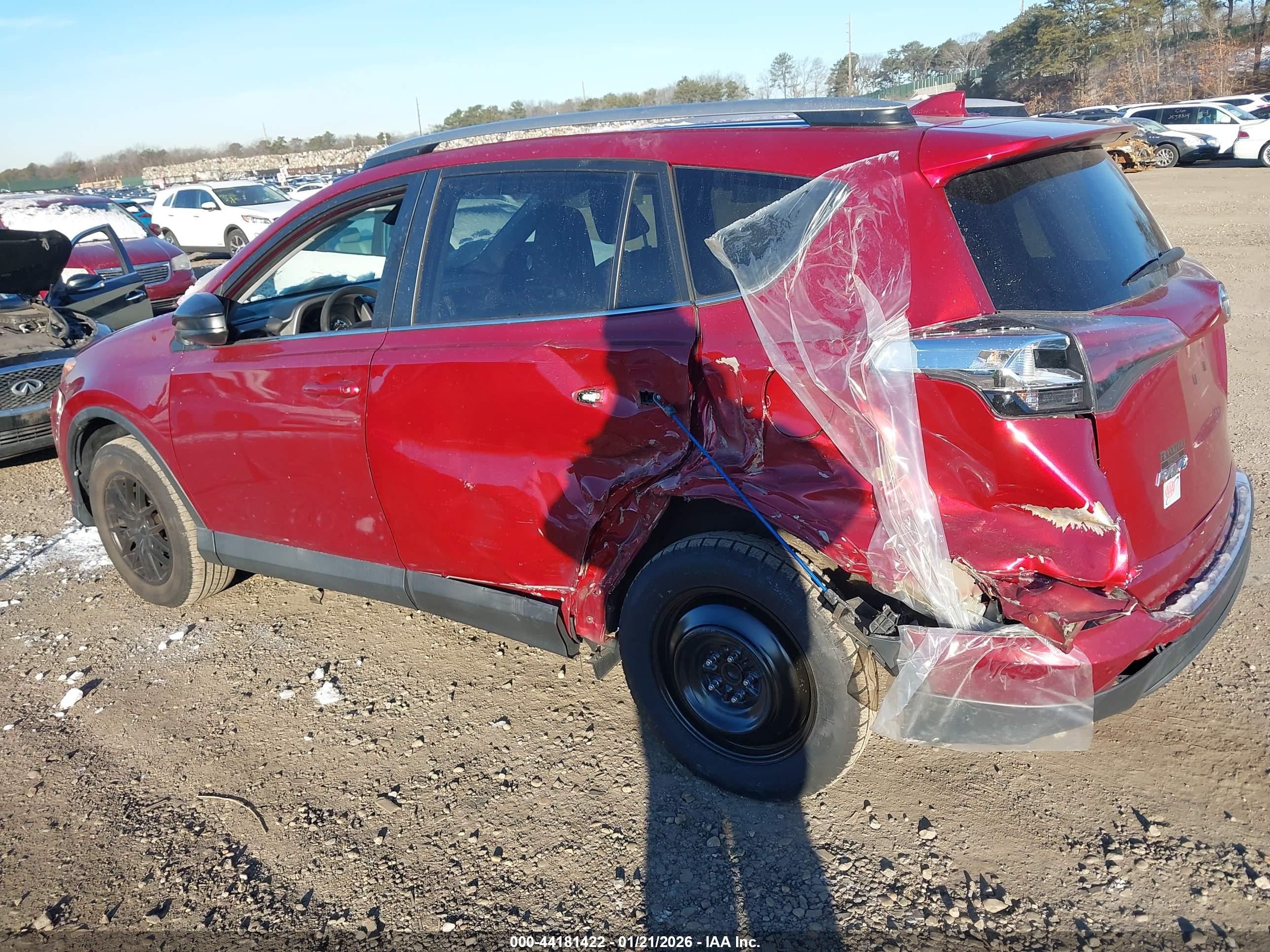TOYOTA RAV4 image 3