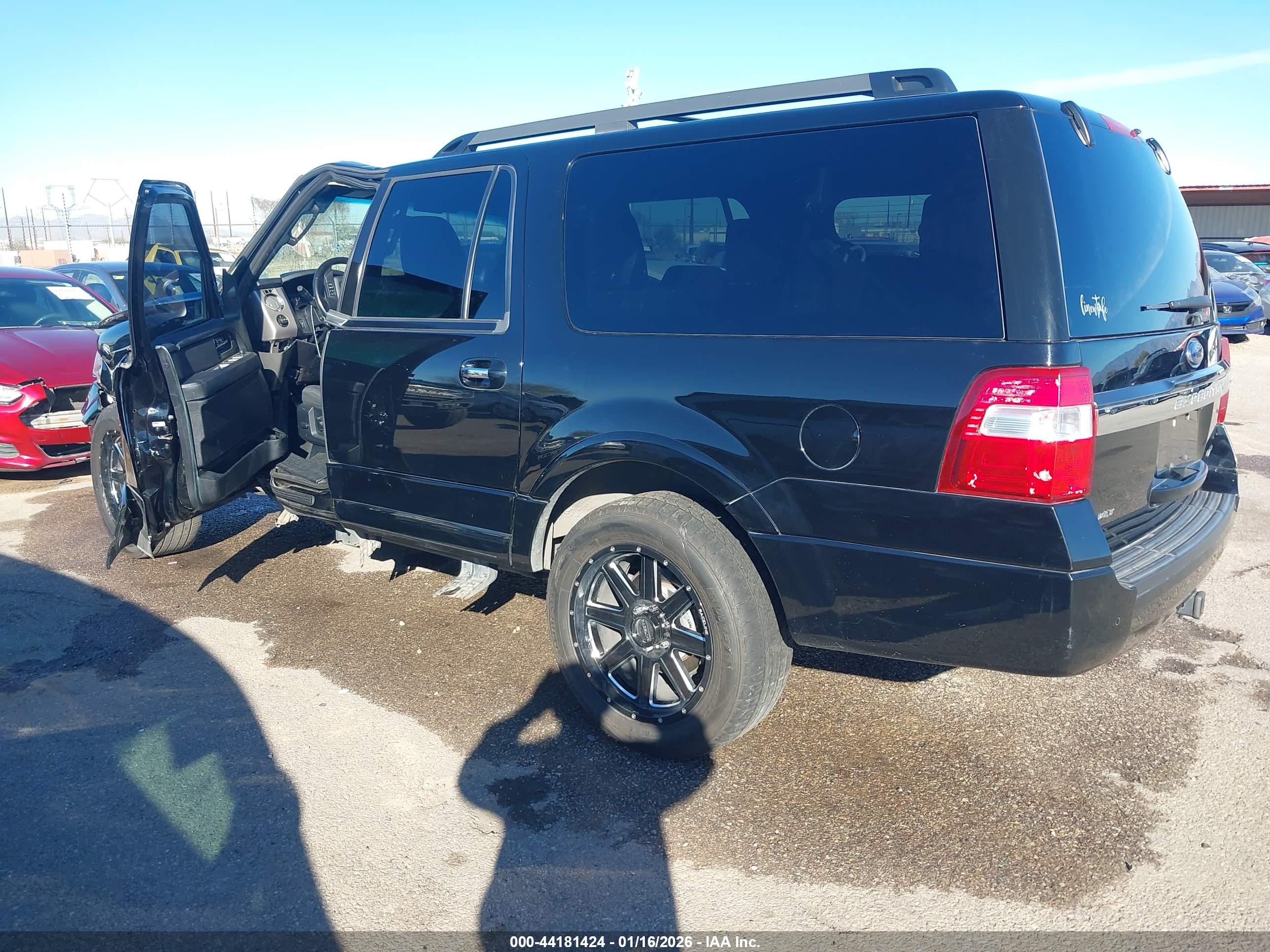 FORD EXPEDITION image 3