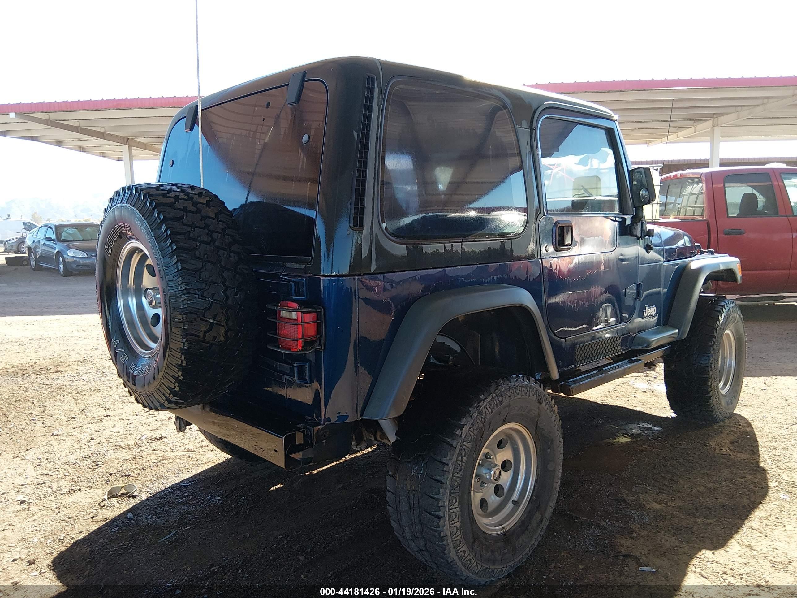 JEEP WRANGLER image 4