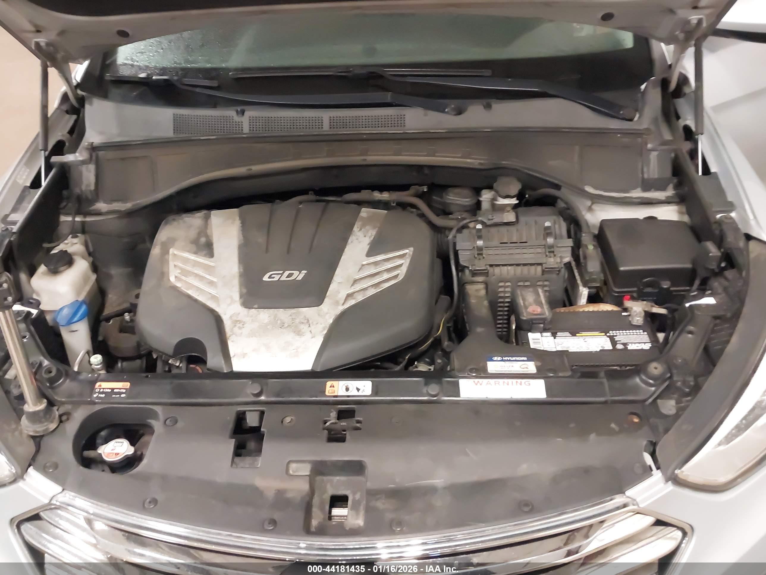 HYUNDAI SANTA image 10