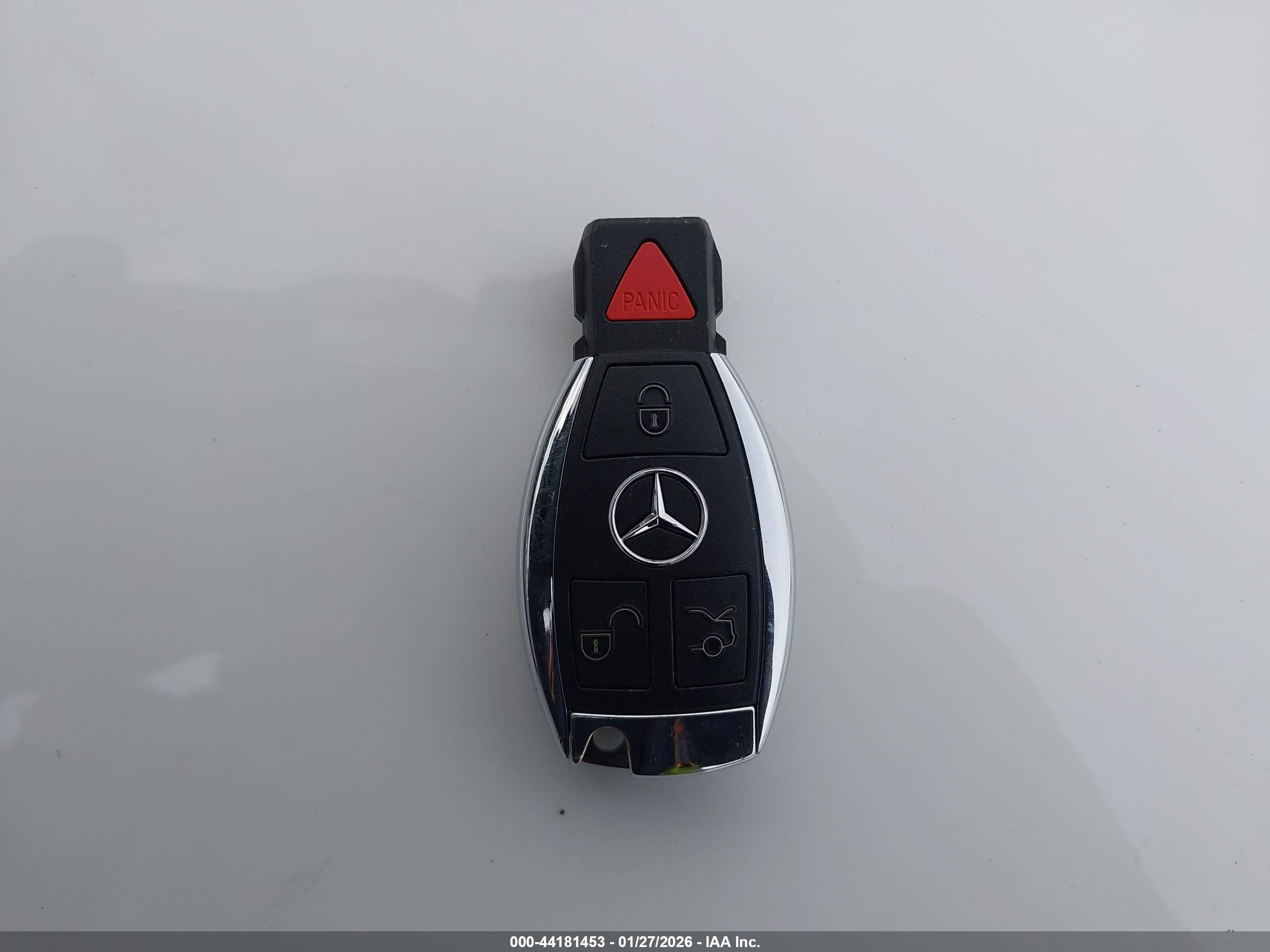 MERCEDES-BENZ GLC image 11