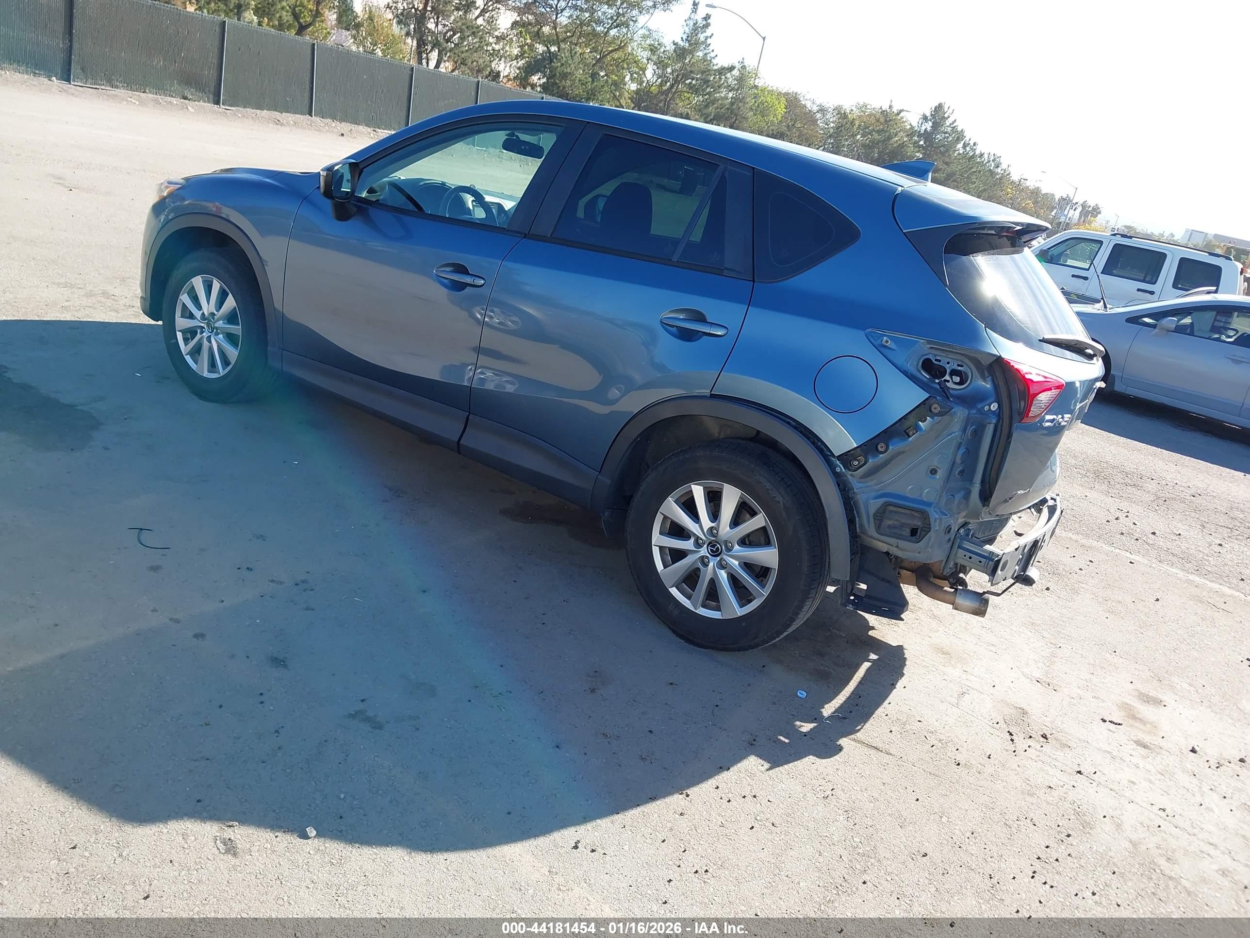 MAZDA CX-5 image 3