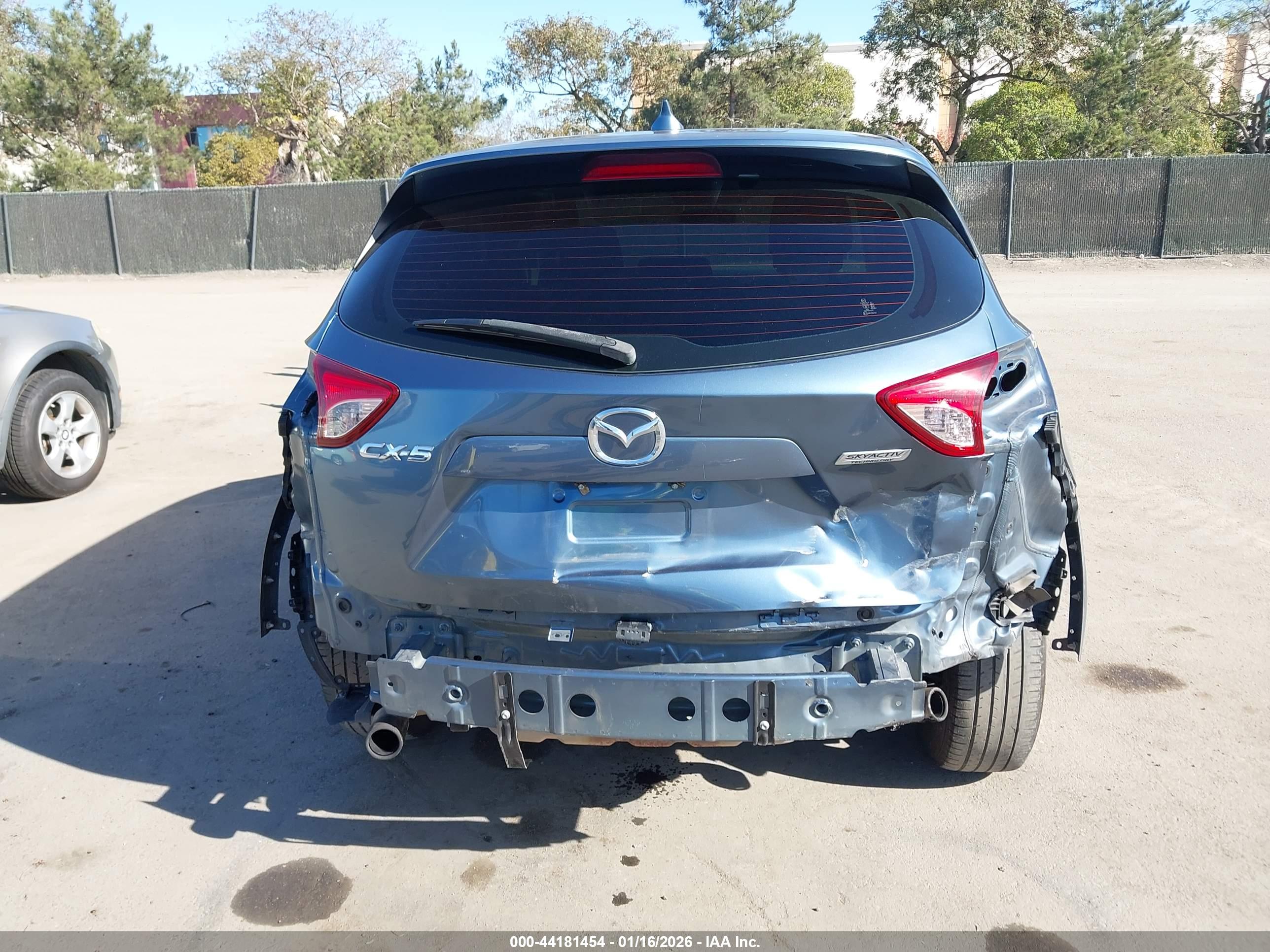 MAZDA CX-5 image 6