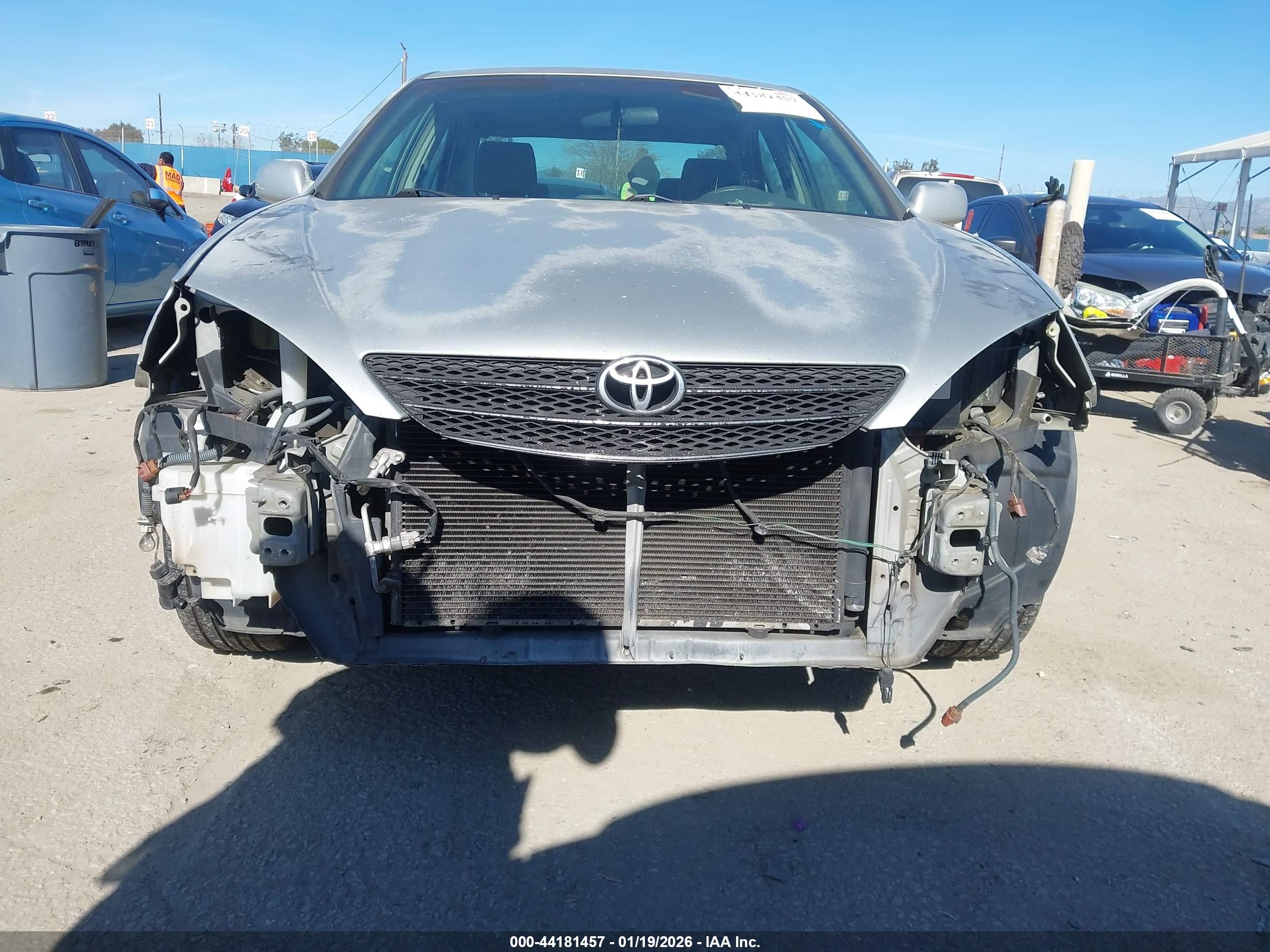 TOYOTA CAMRY image 6