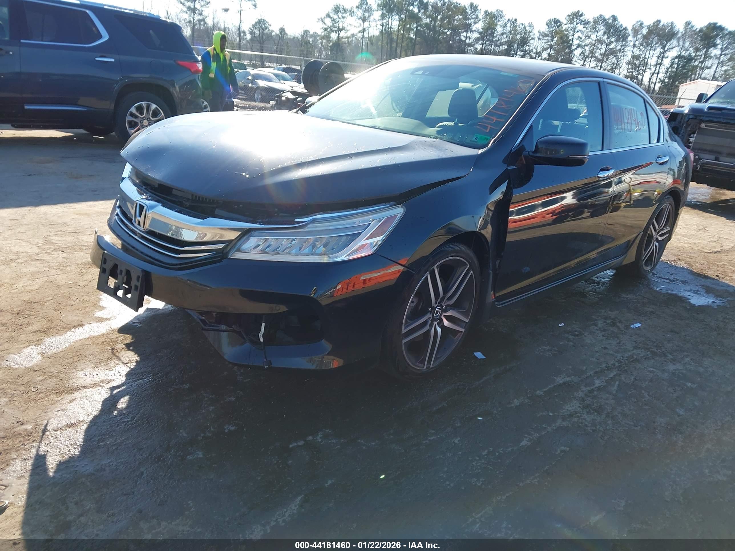 HONDA ACCORD image 2