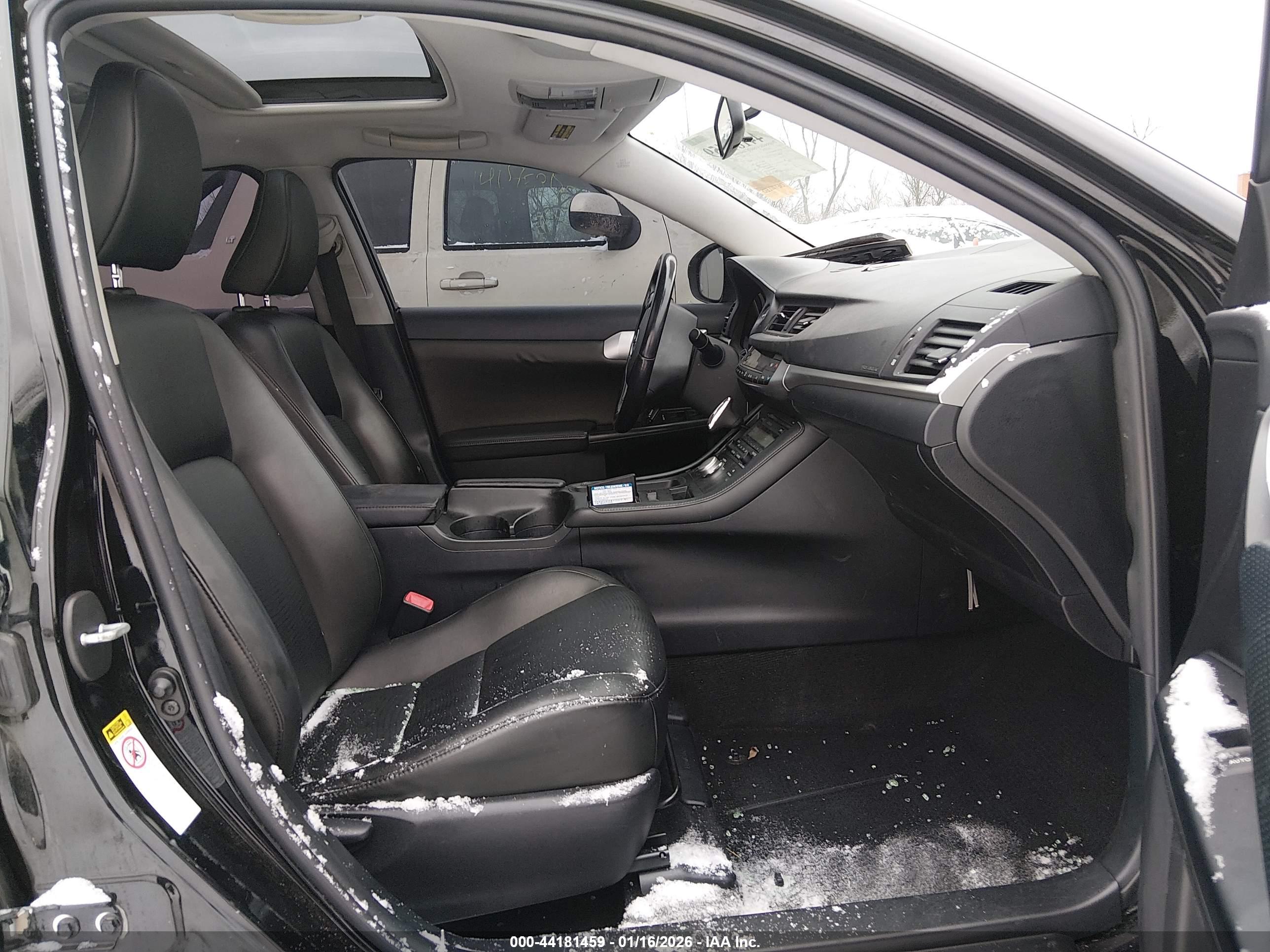 LEXUS CT image 5