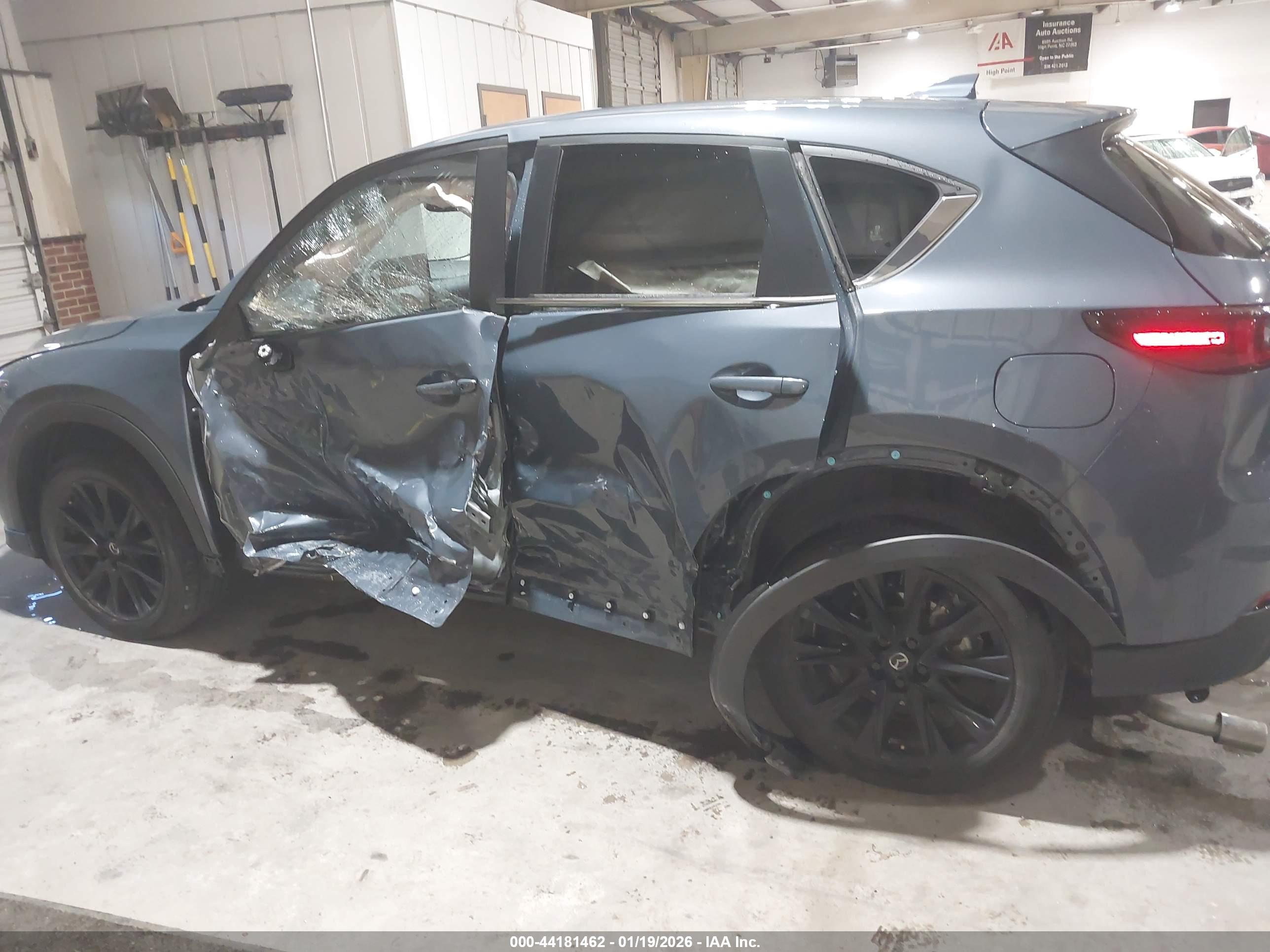 MAZDA CX-5 image 6