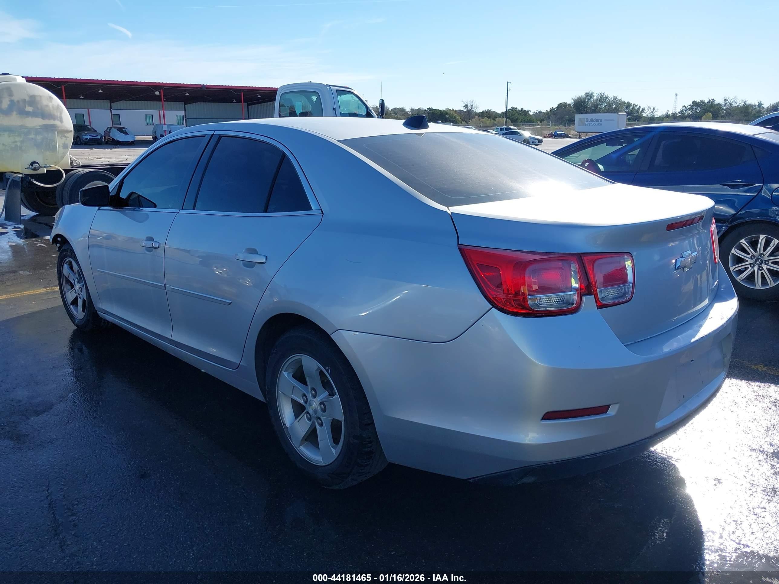 CHEVROLET MALIBU image 3