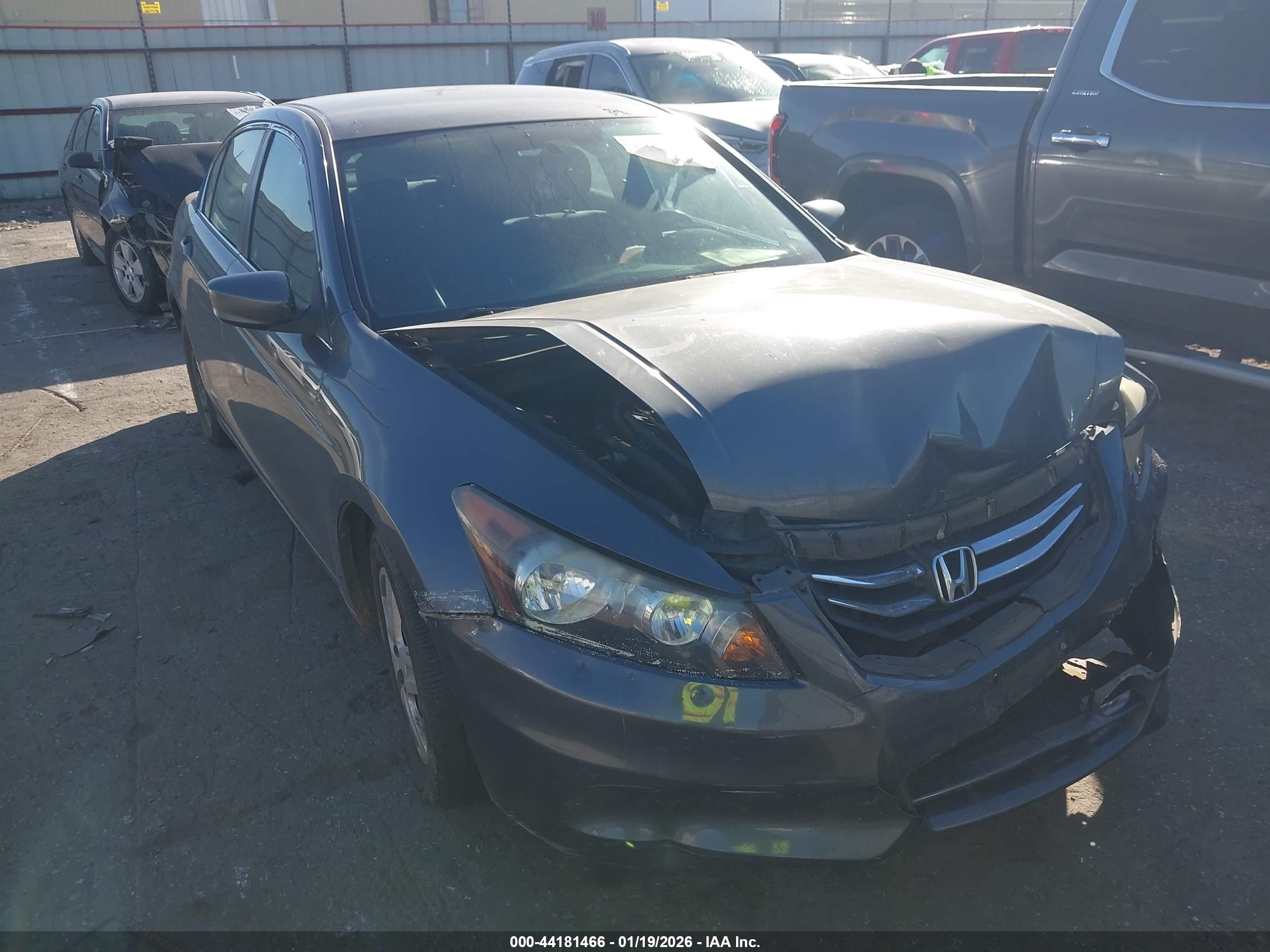 HONDA ACCORD image 6