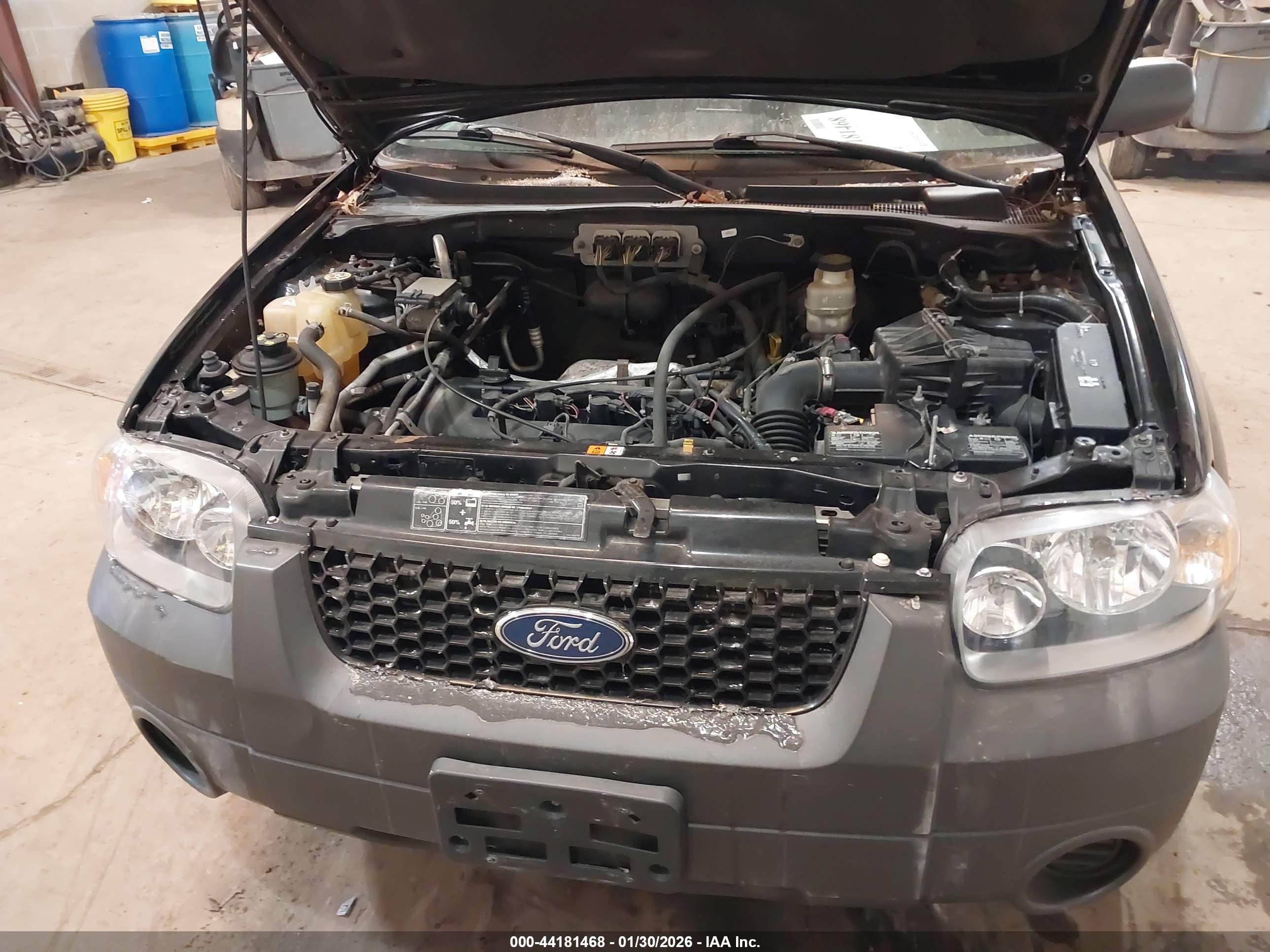 FORD ESCAPE image 10