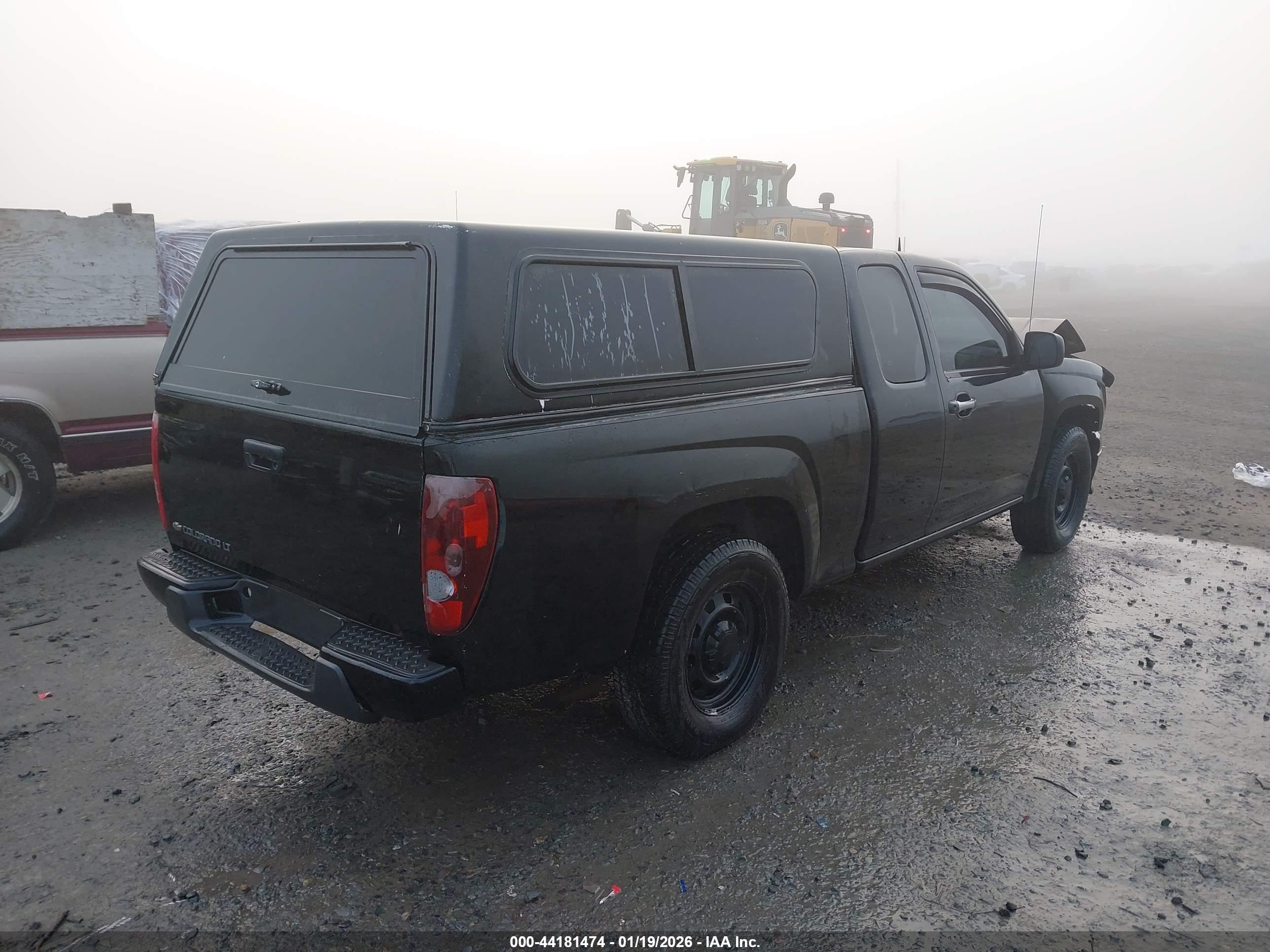 CHEVROLET COLORADO image 4