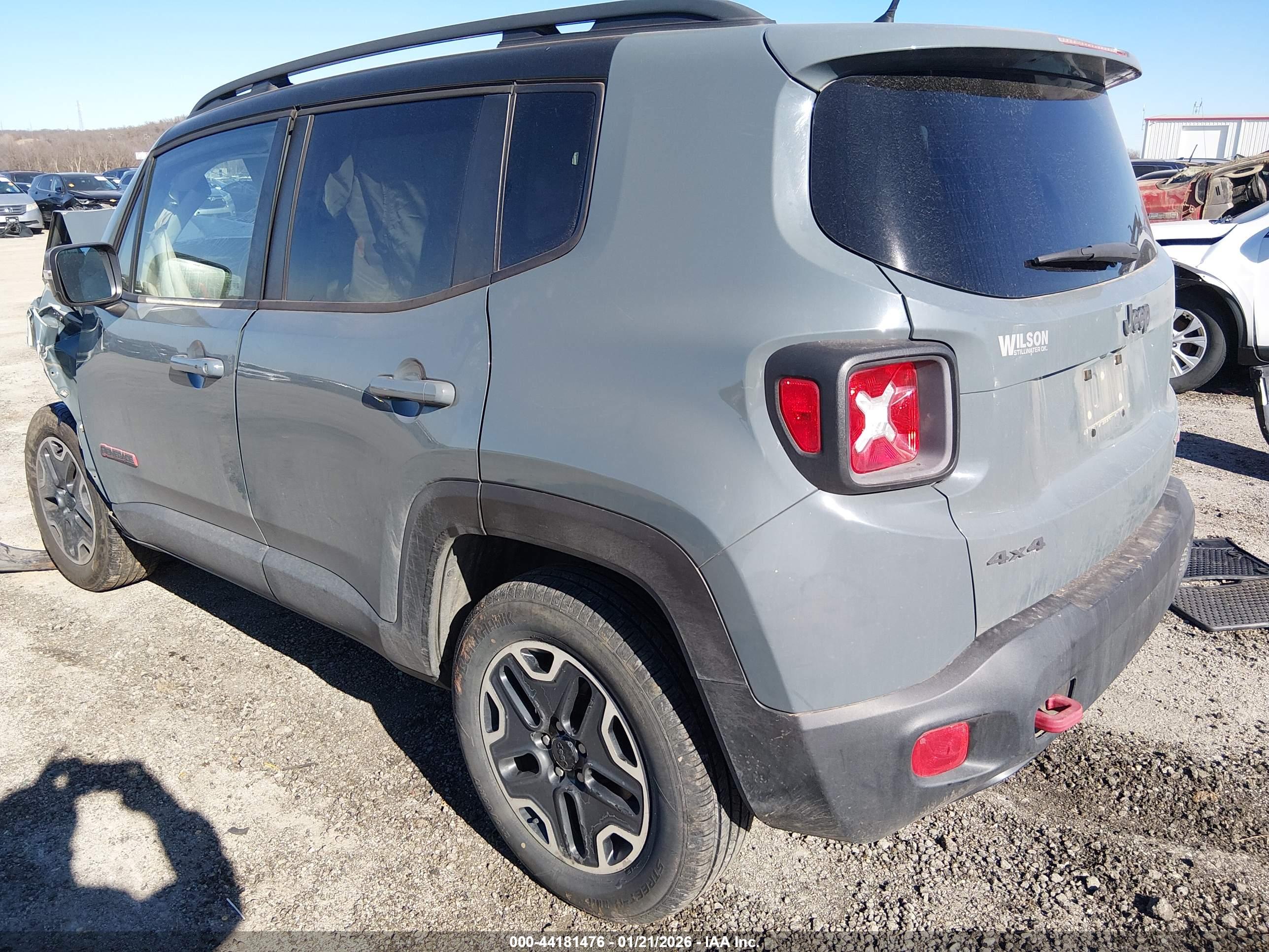 JEEP RENEGADE image 3
