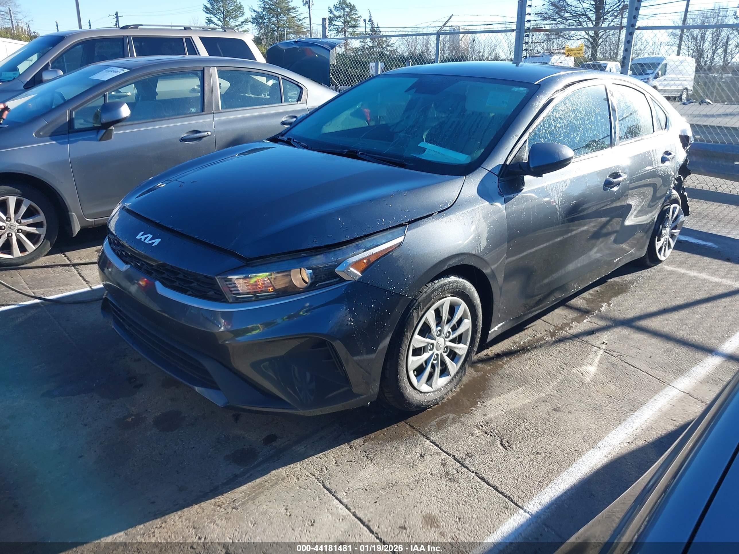 KIA FORTE image 2