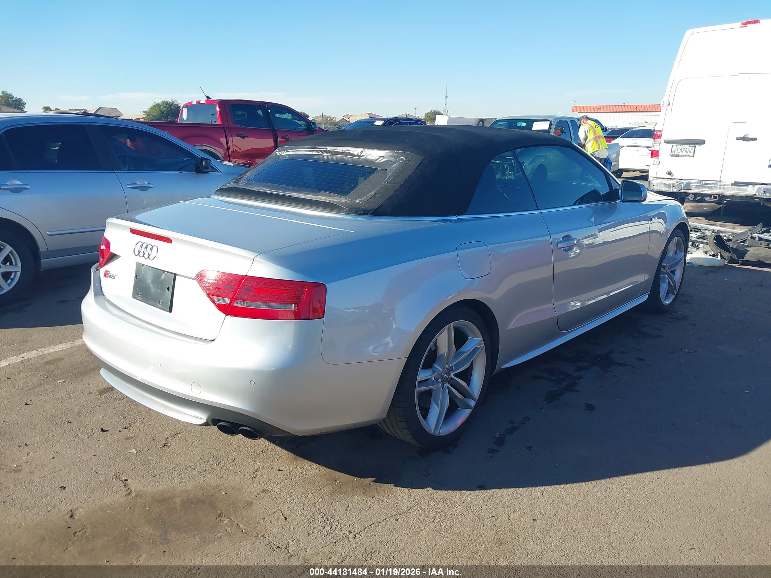 AUDI S5 image 4