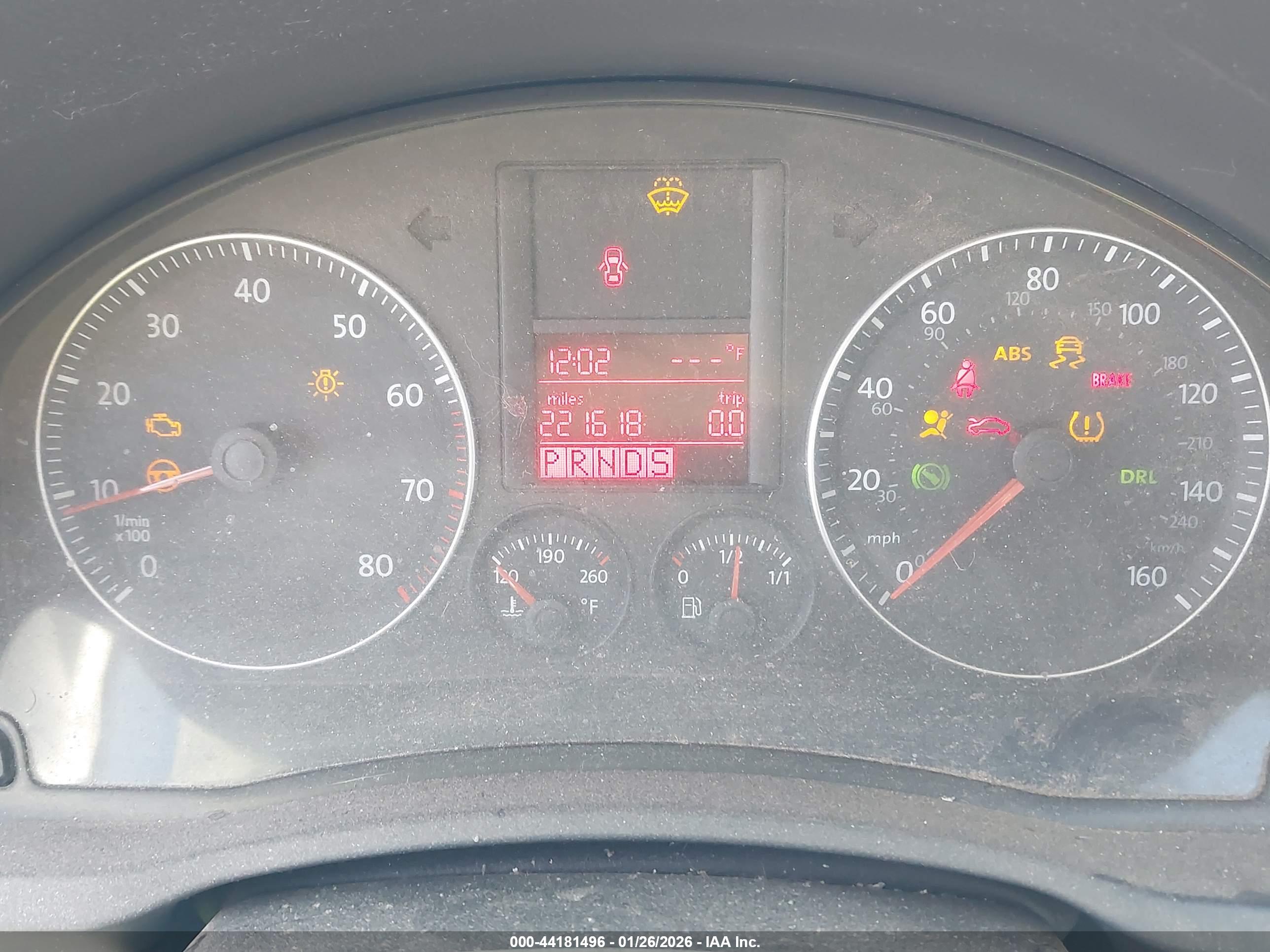 VOLKSWAGEN JETTA image 7