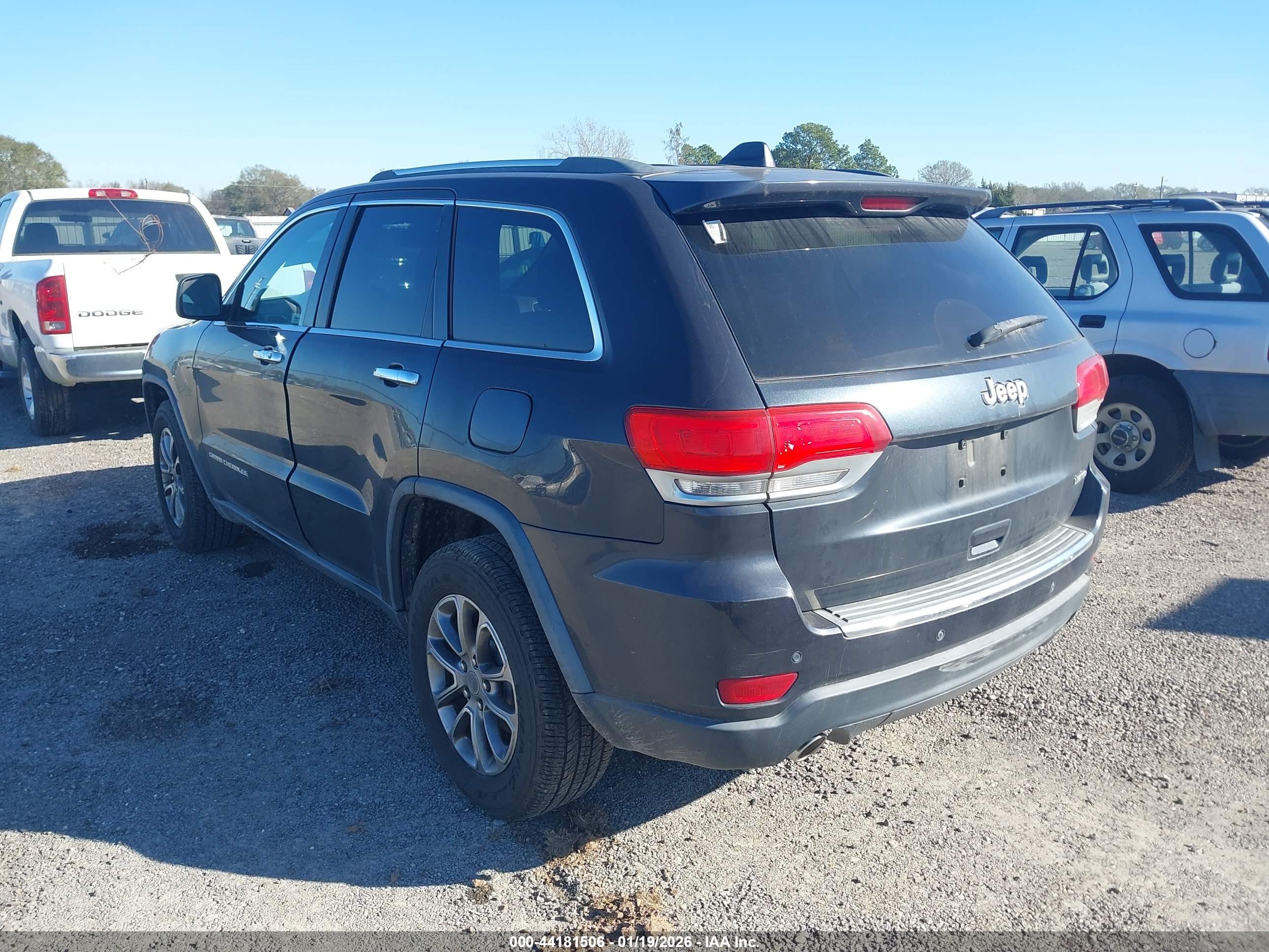 JEEP GRAND image 3