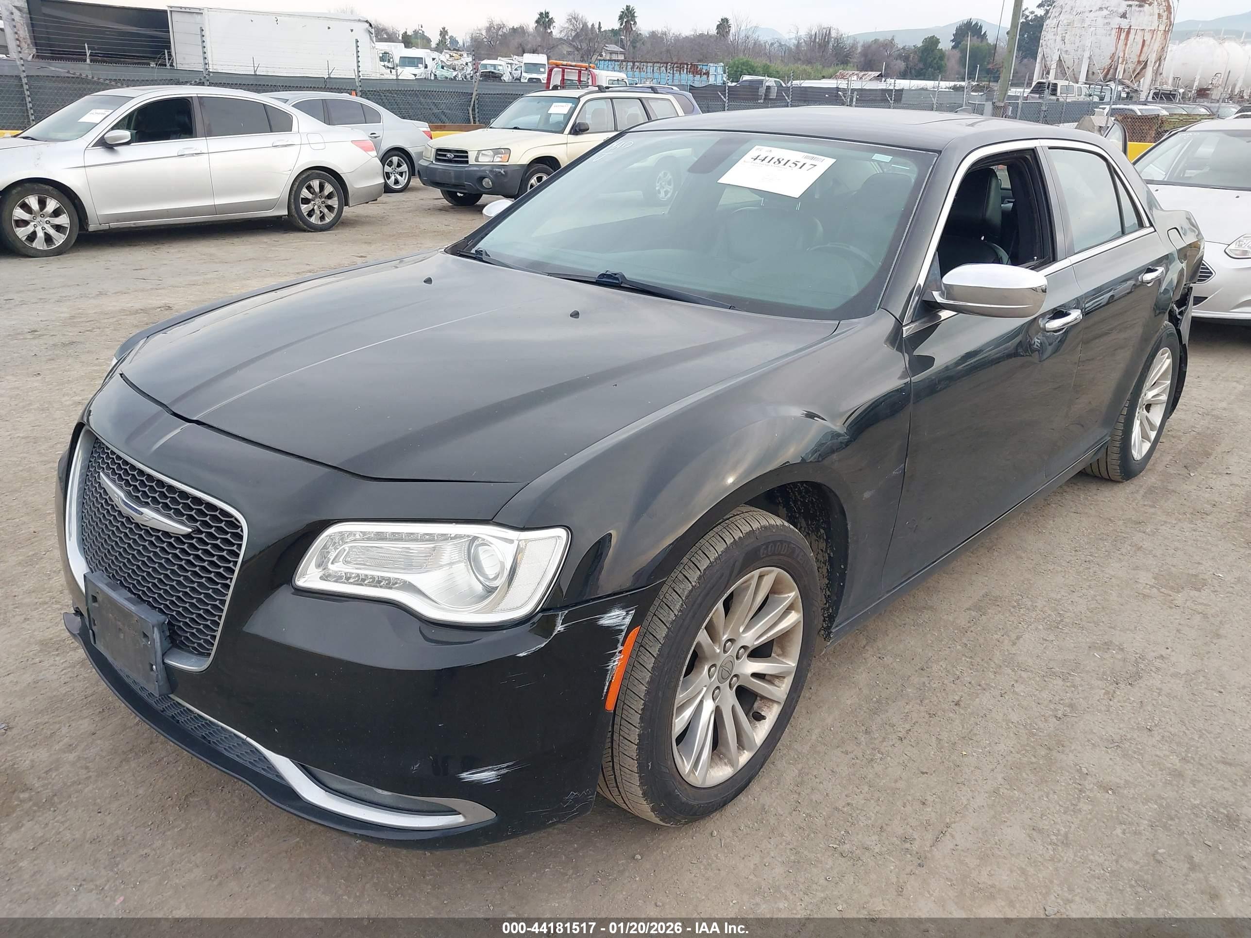 CHRYSLER 300C image 2