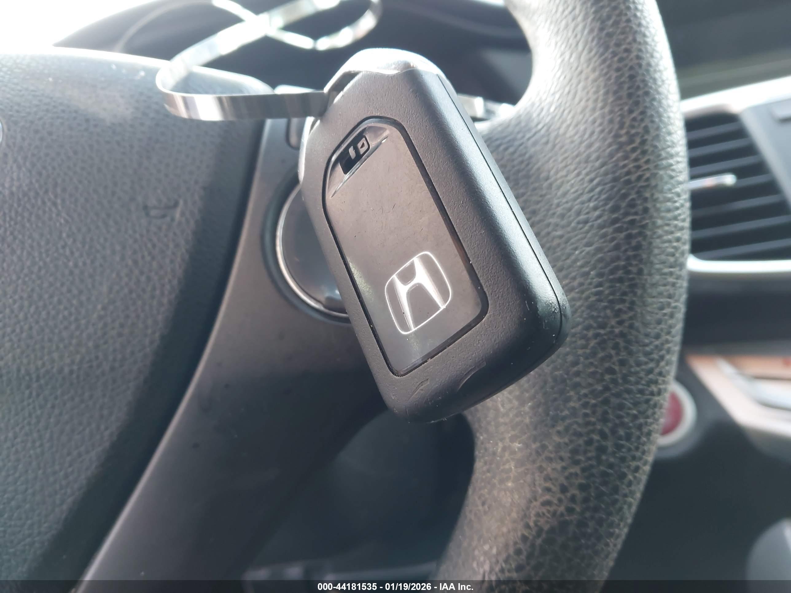 HONDA ACCORD image 11