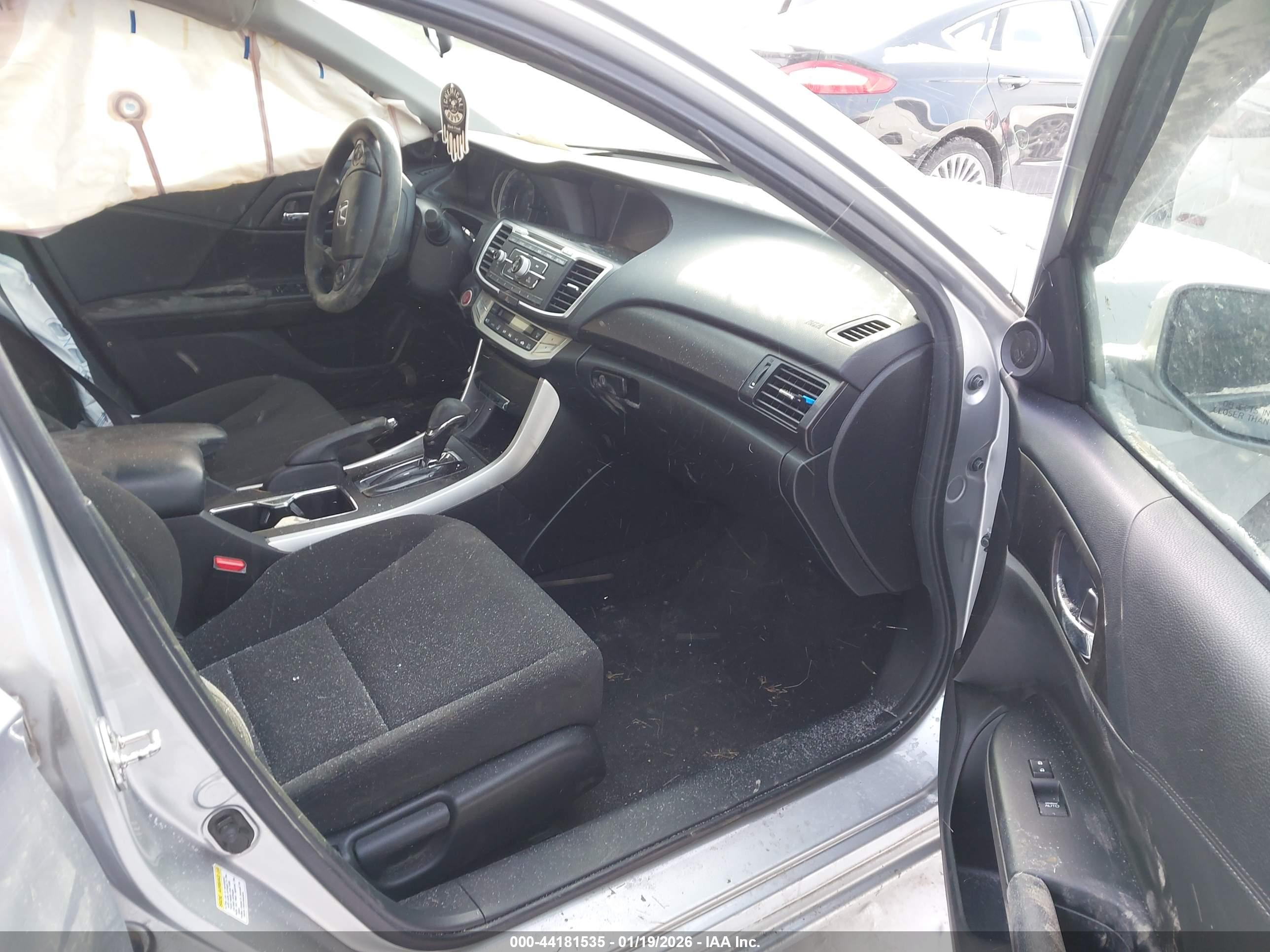HONDA ACCORD image 5