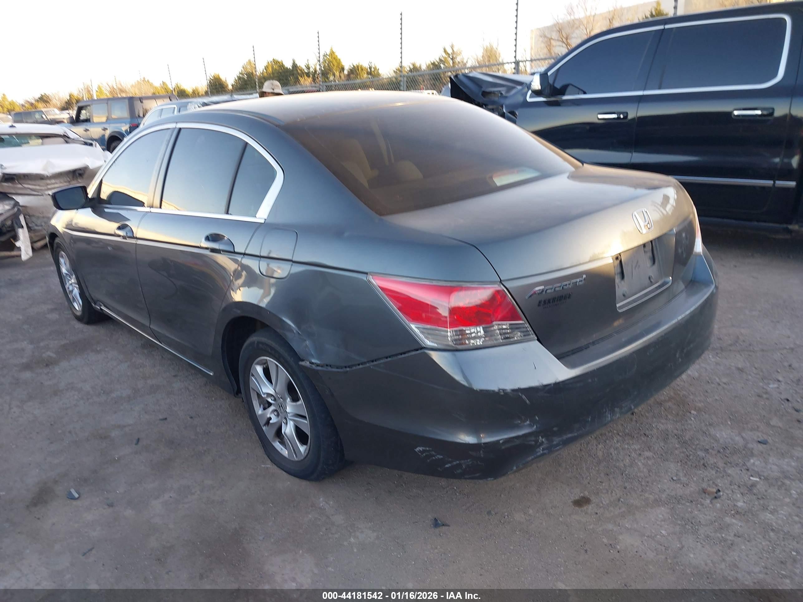 HONDA ACCORD image 3