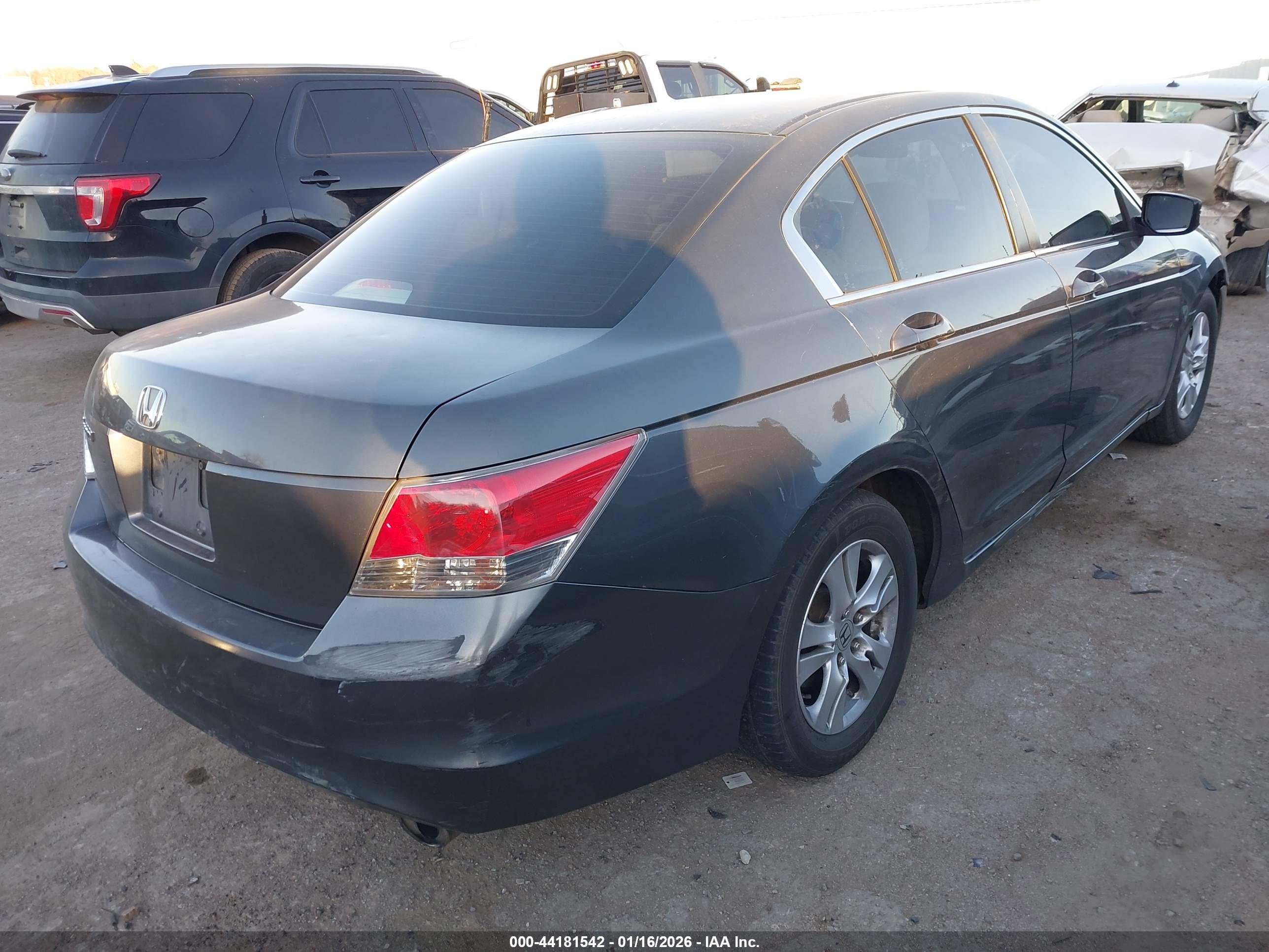 HONDA ACCORD image 4