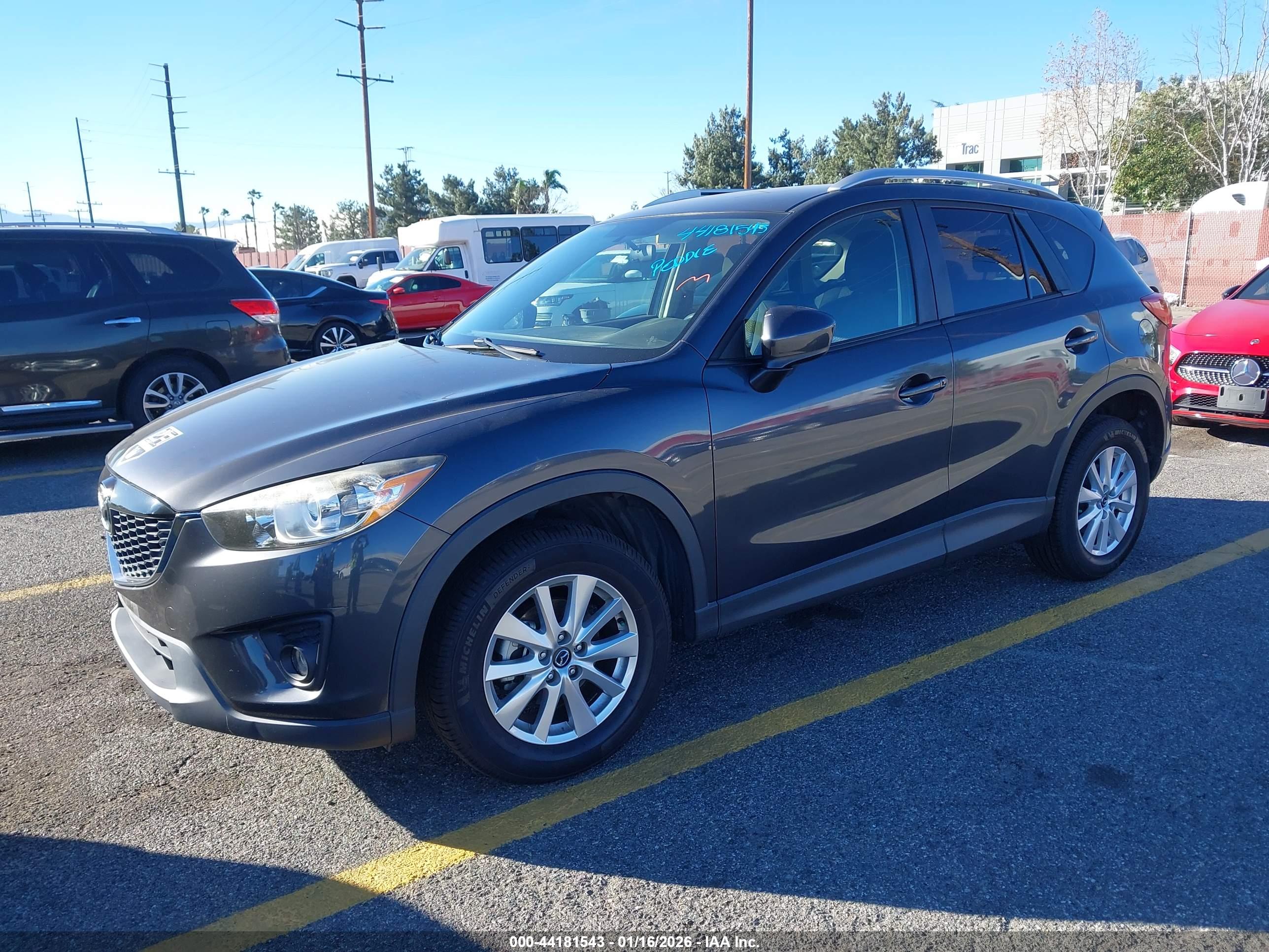 MAZDA CX-5 image 2