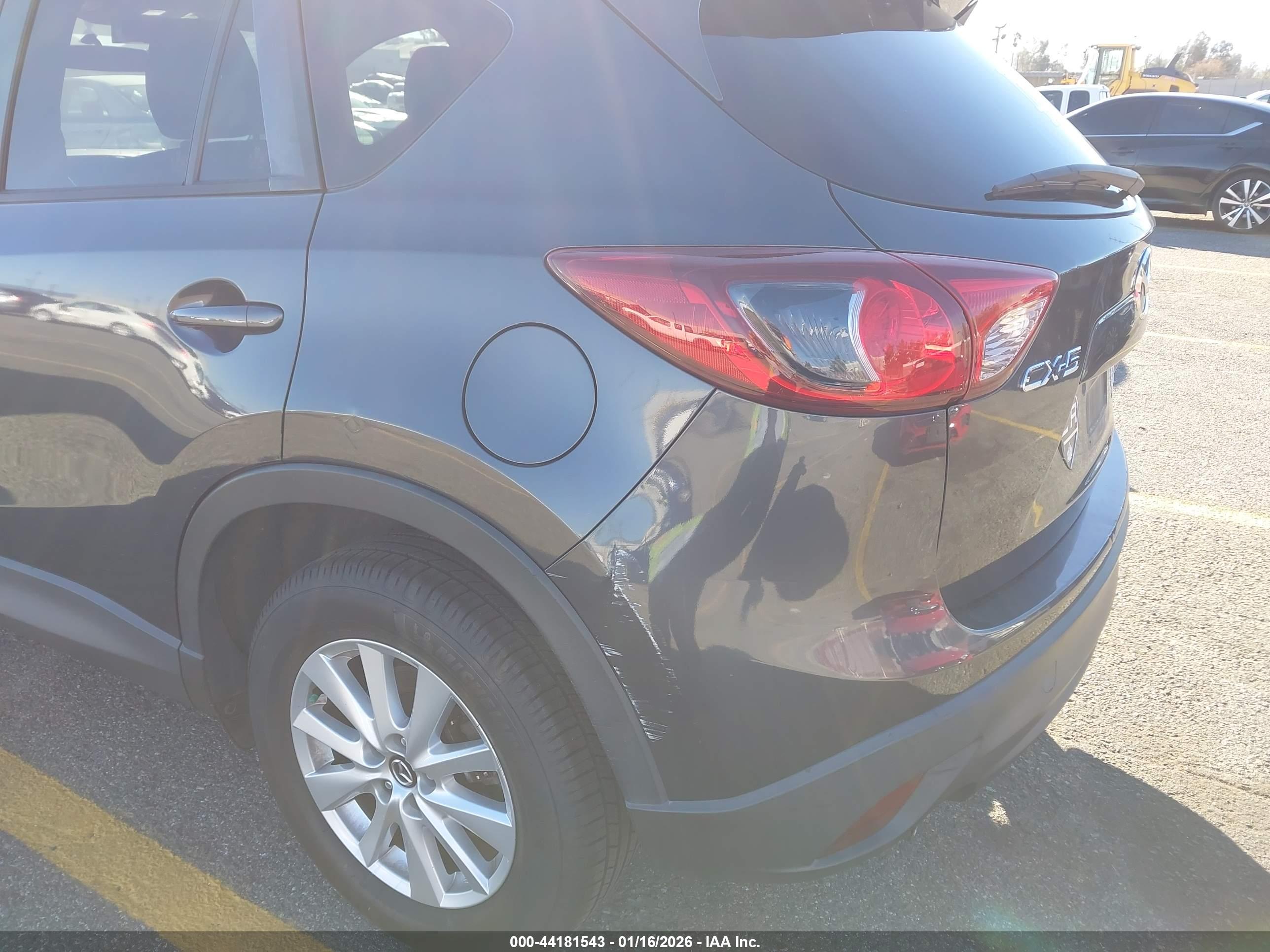 MAZDA CX-5 image 6