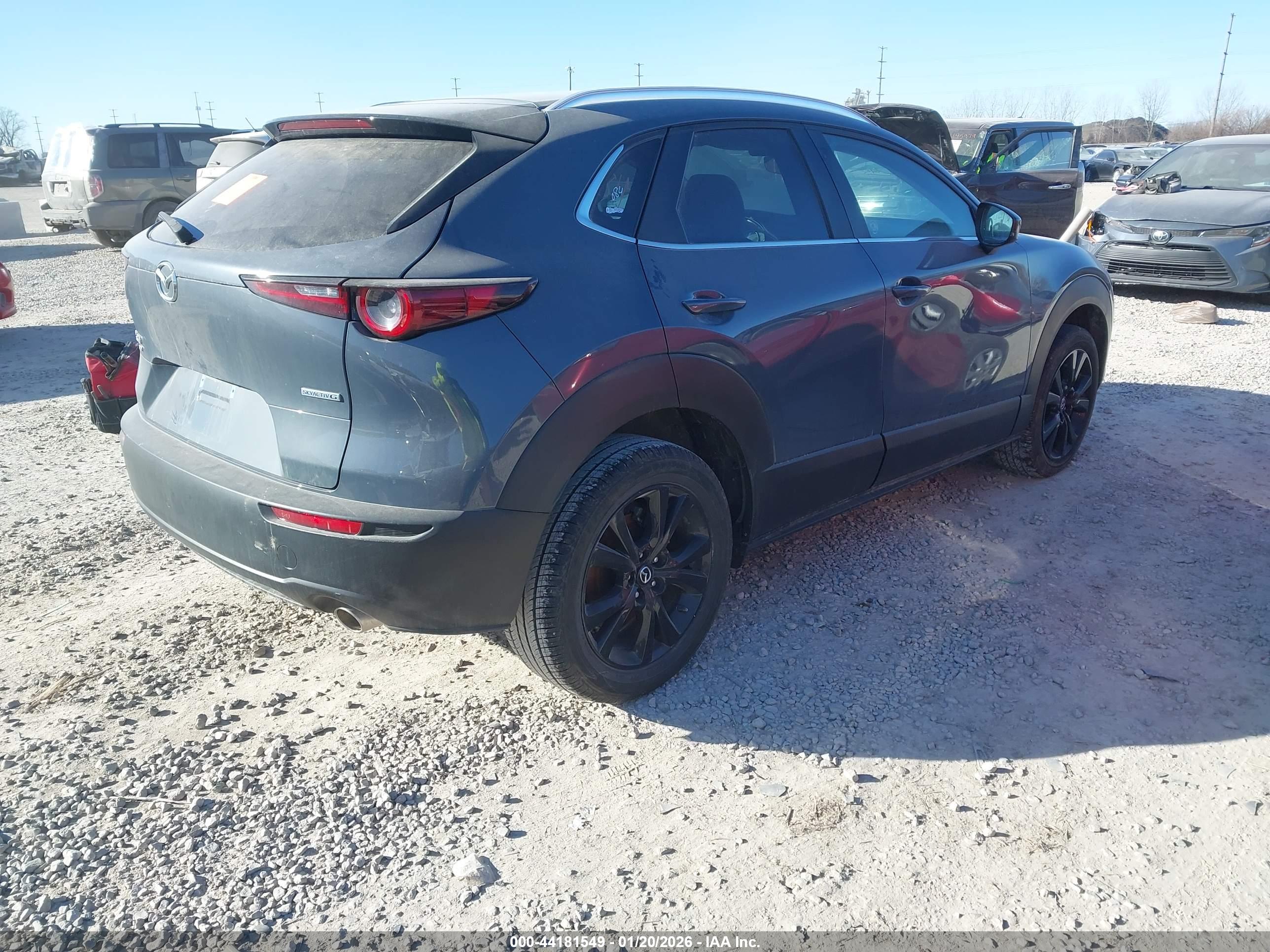 MAZDA CX-30 image 4