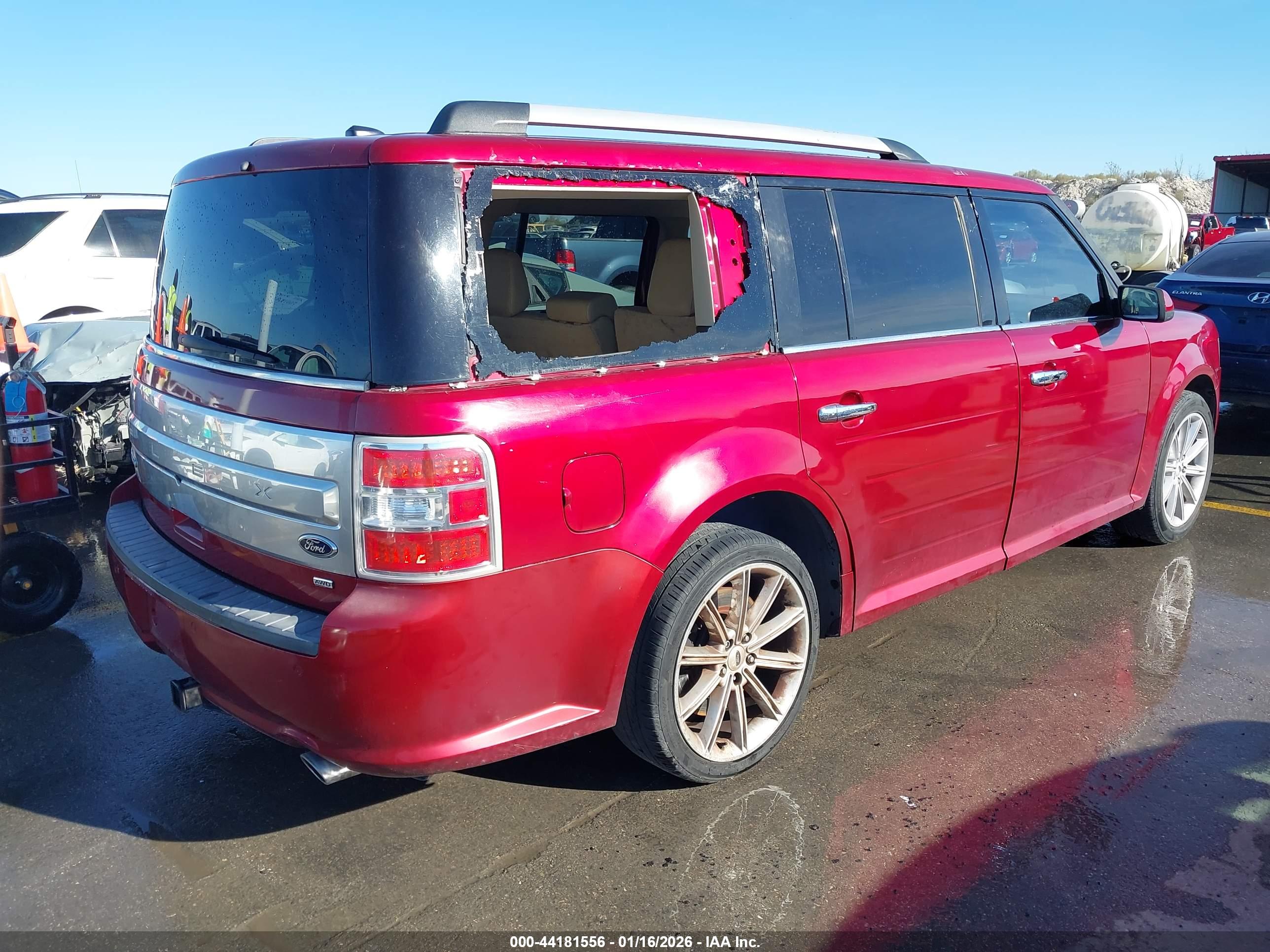 FORD FLEX image 4