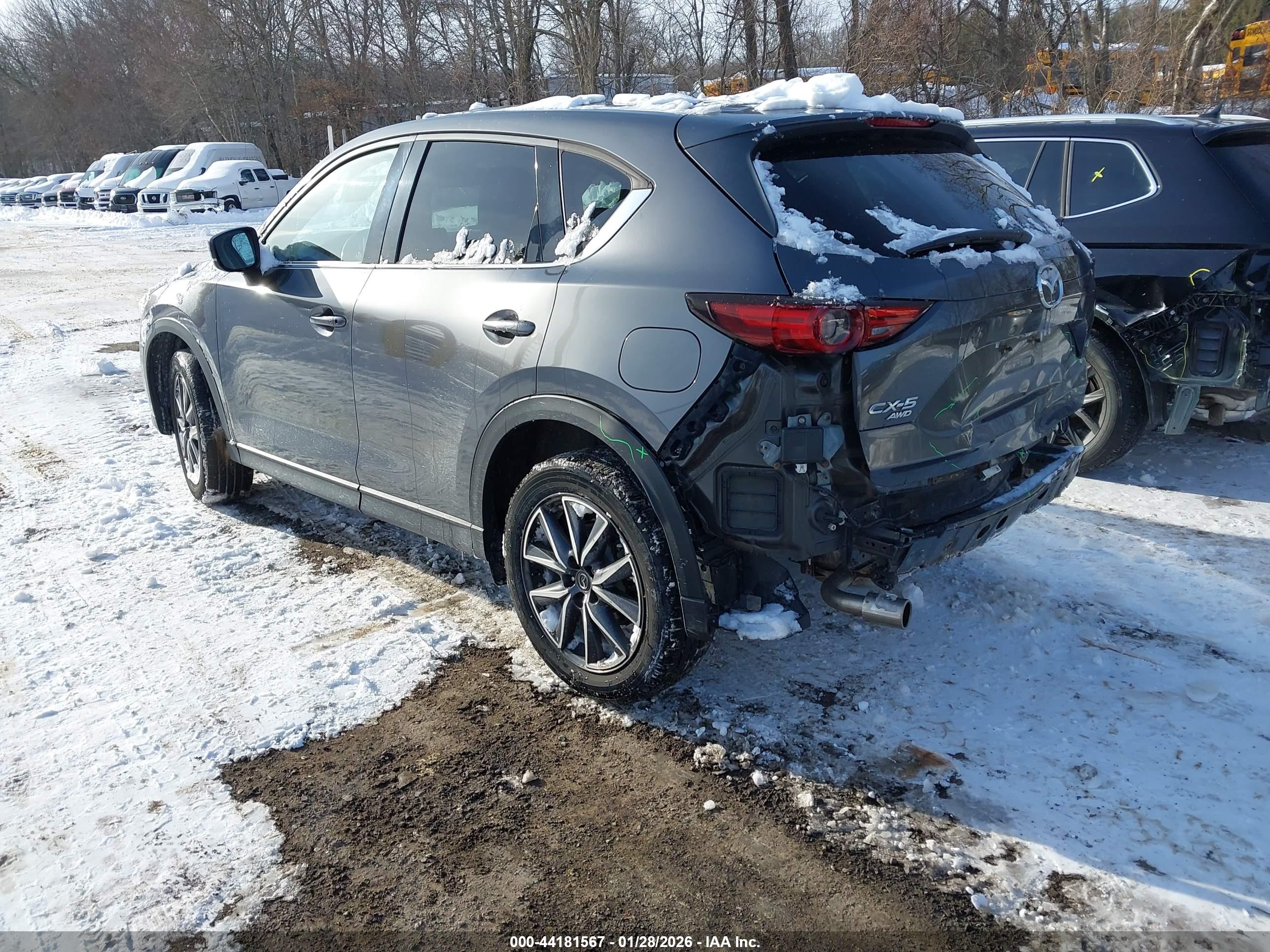 MAZDA CX-5 image 3