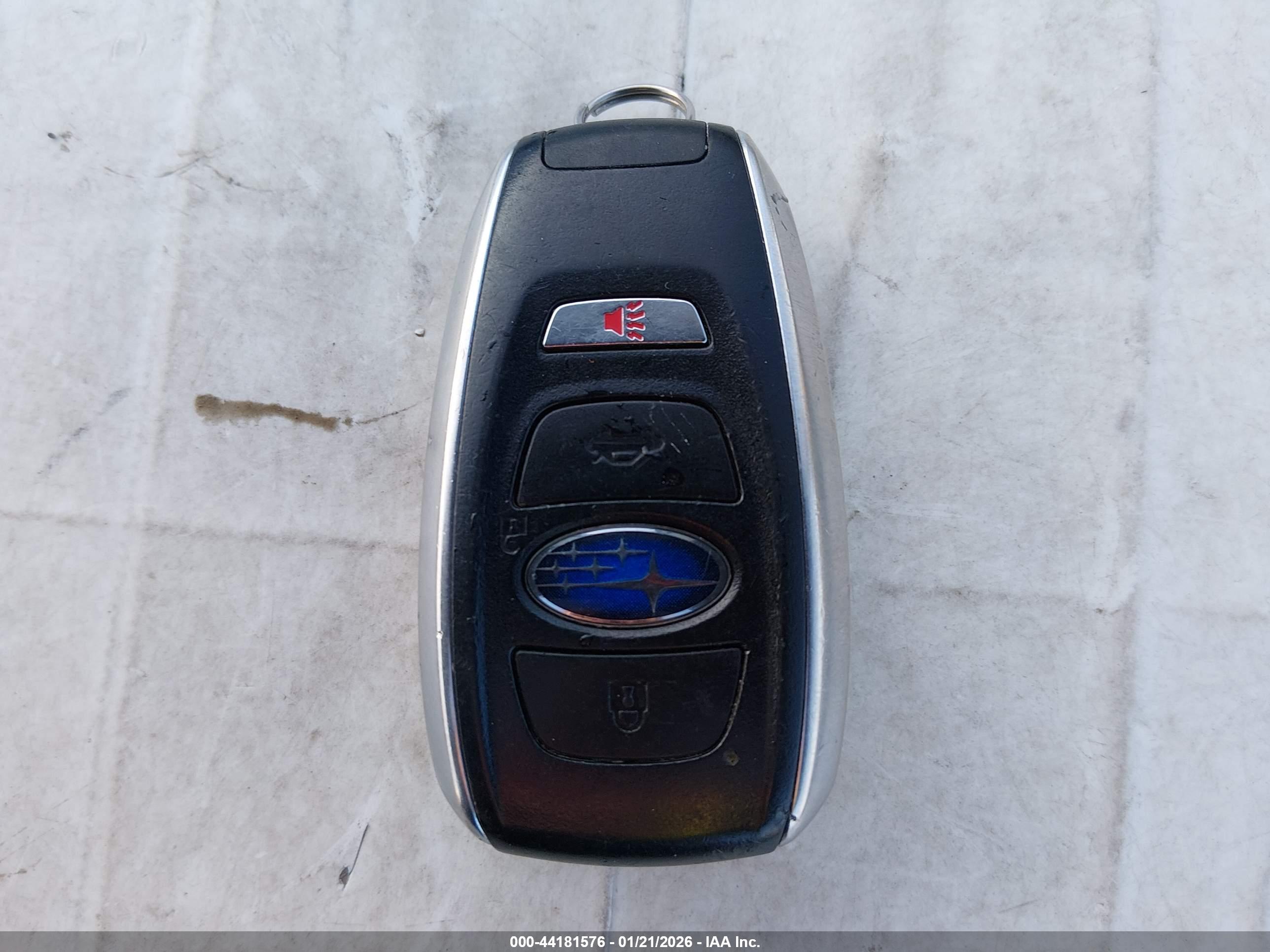 SUBARU OUTBACK image 11