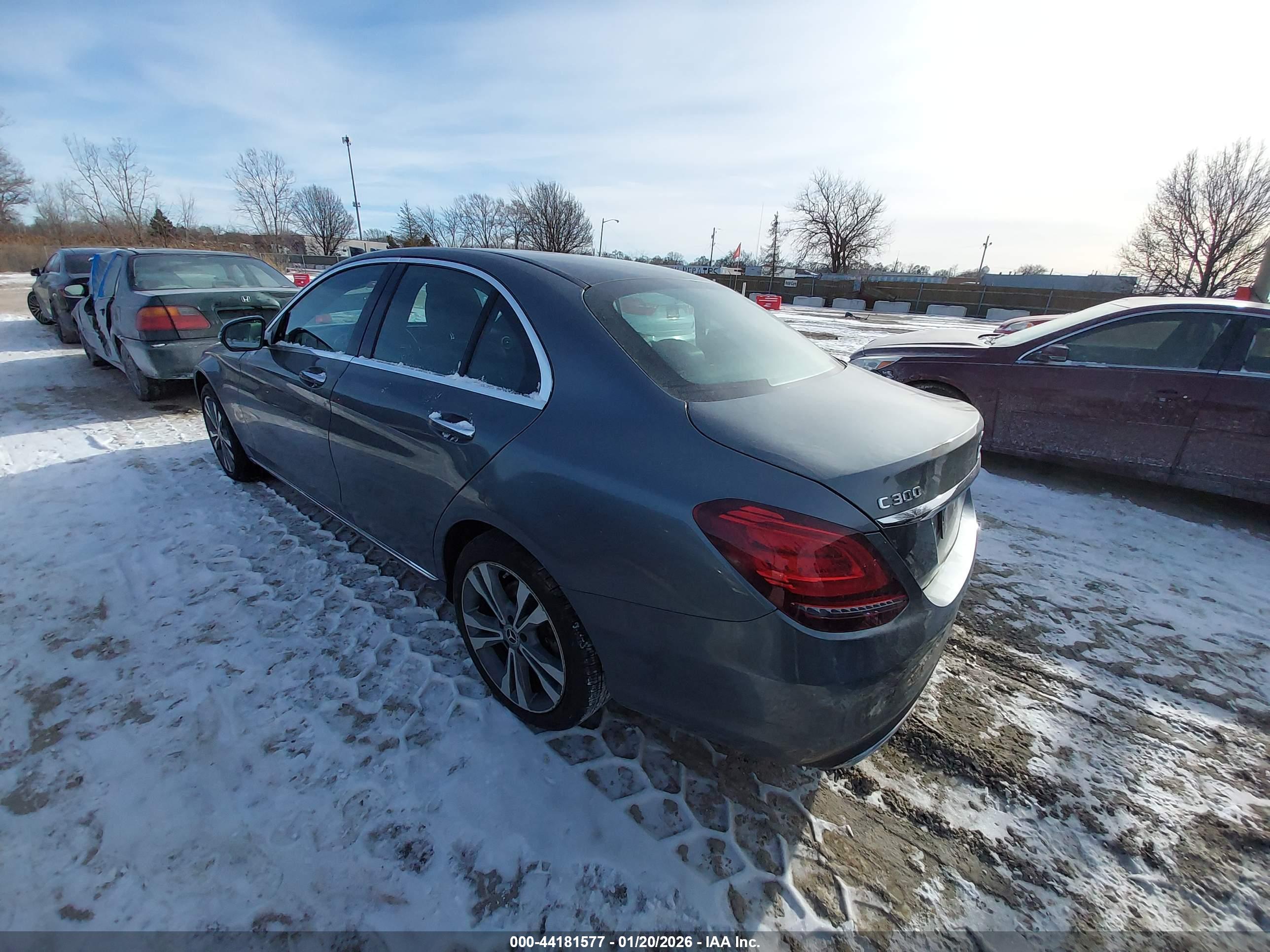 MERCEDES-BENZ C image 3