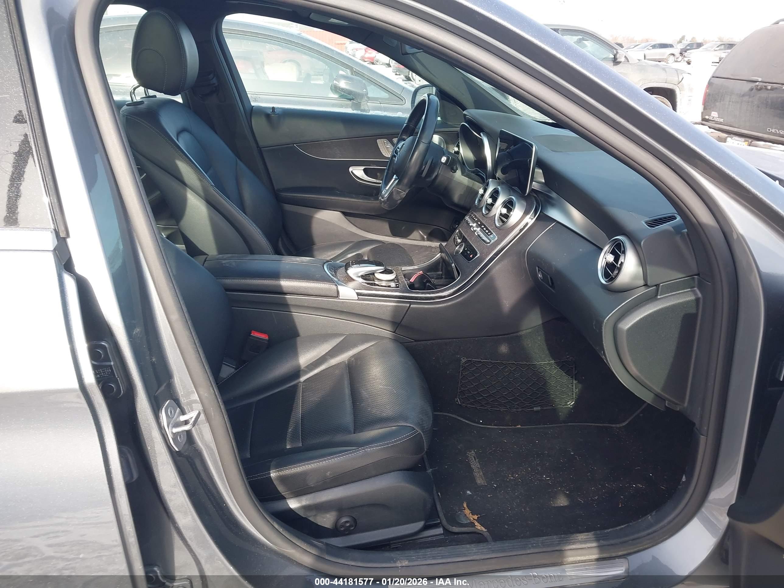 MERCEDES-BENZ C image 5