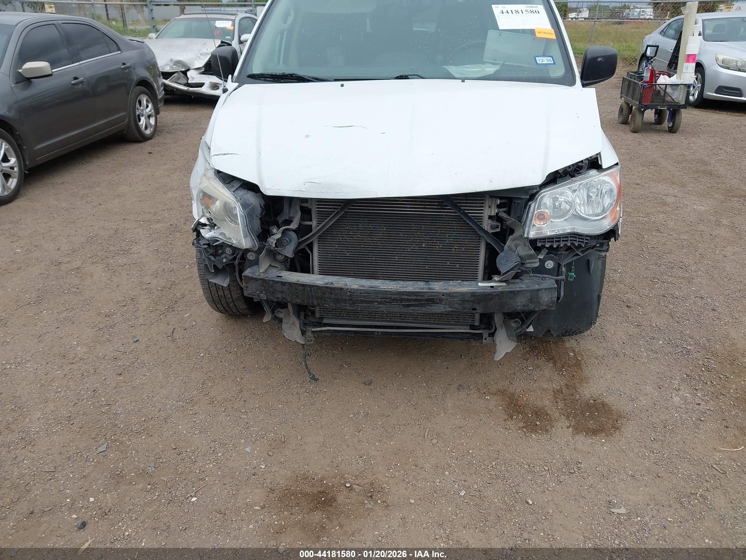 DODGE GRAND image 6