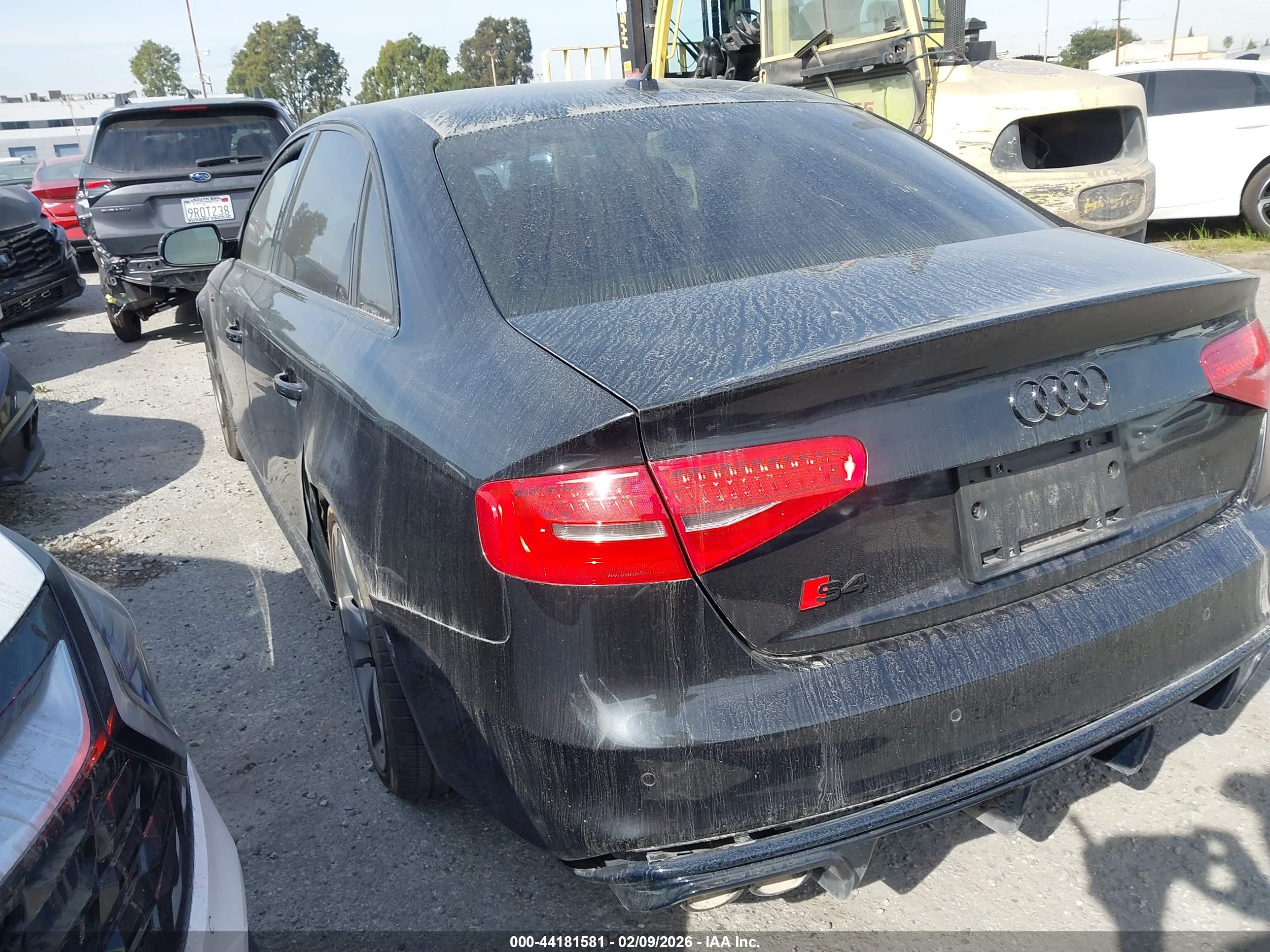 AUDI S4 image 3
