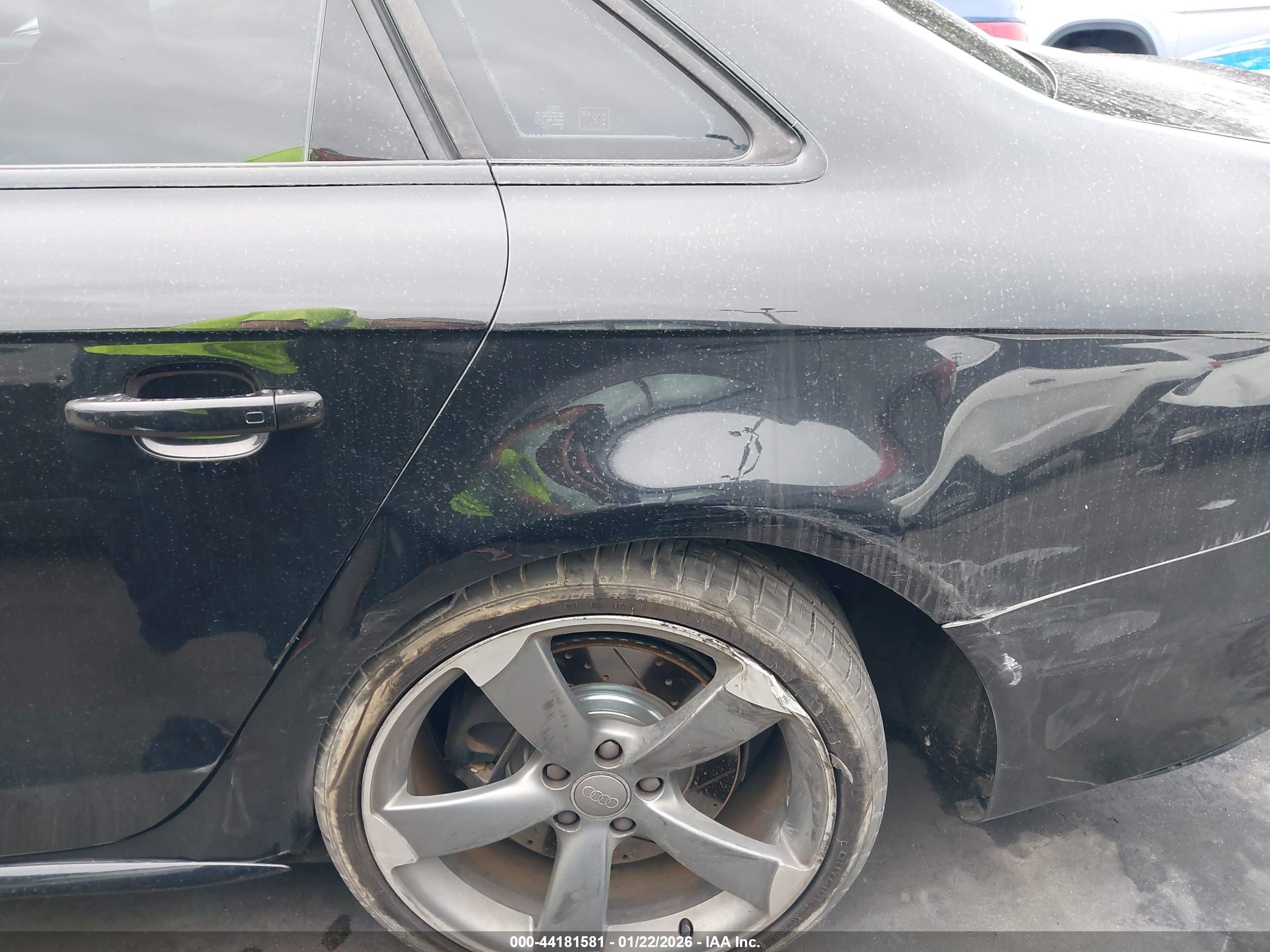 AUDI S4 image 6