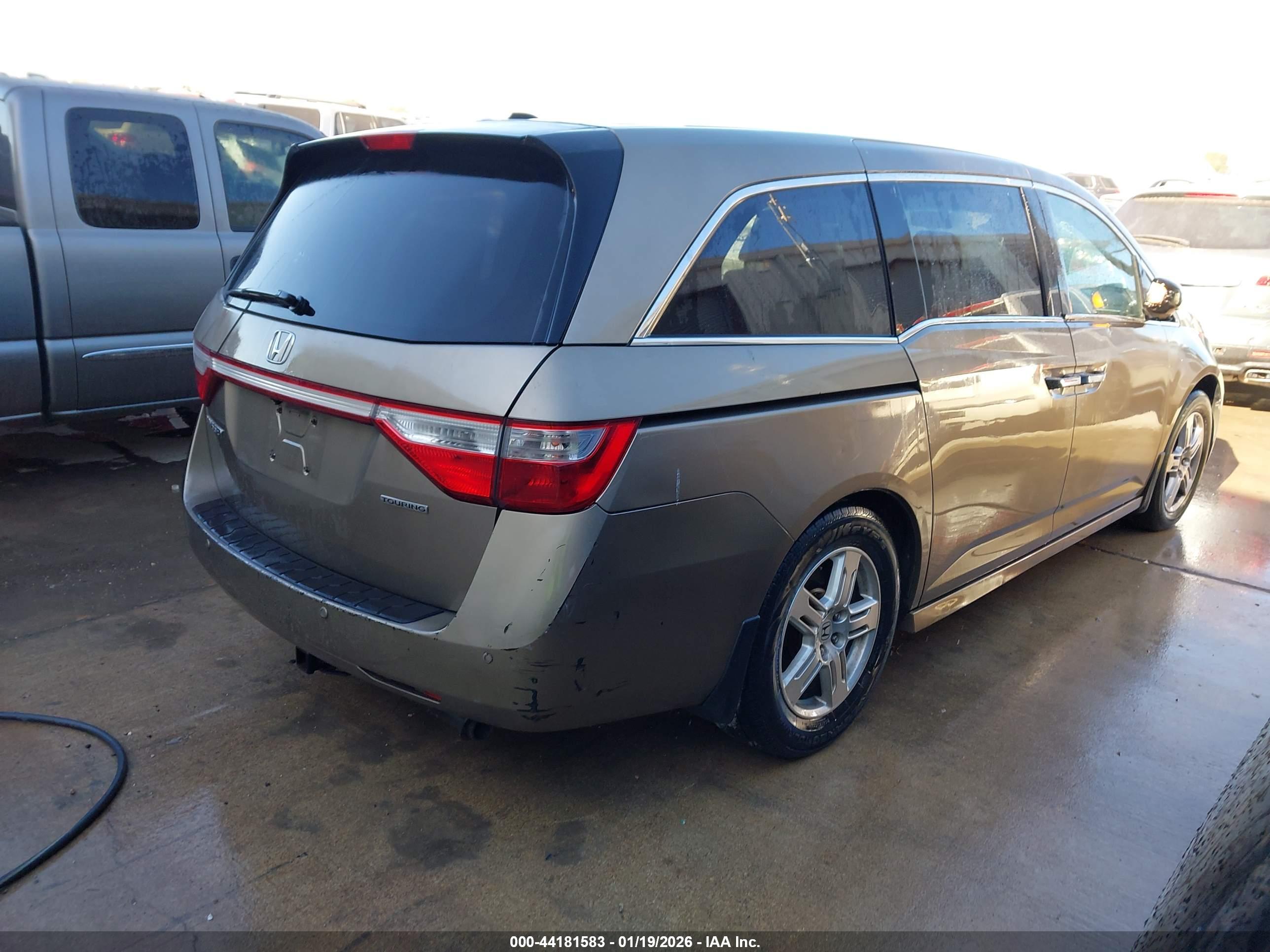 HONDA ODYSSEY image 4