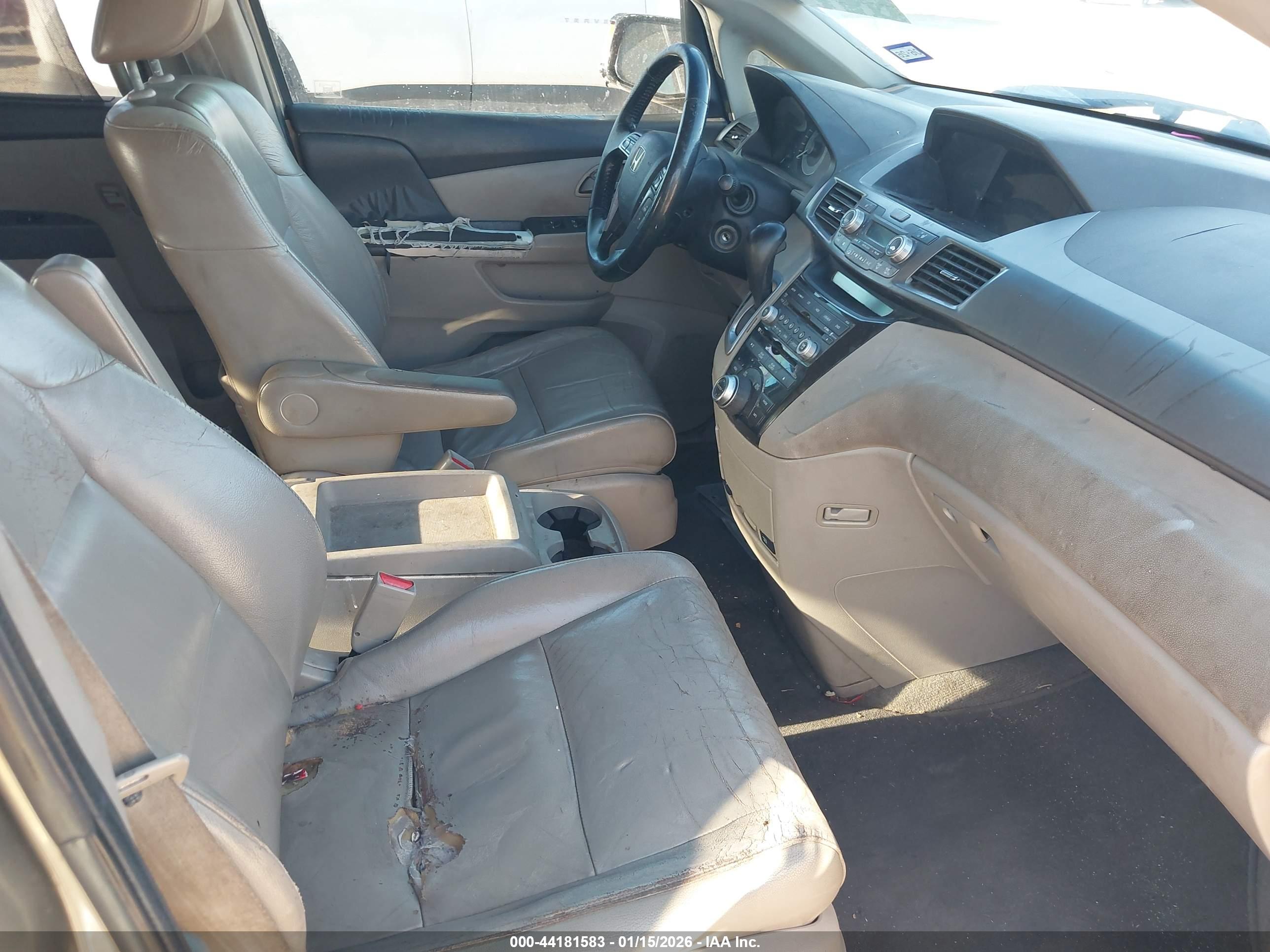 HONDA ODYSSEY image 5